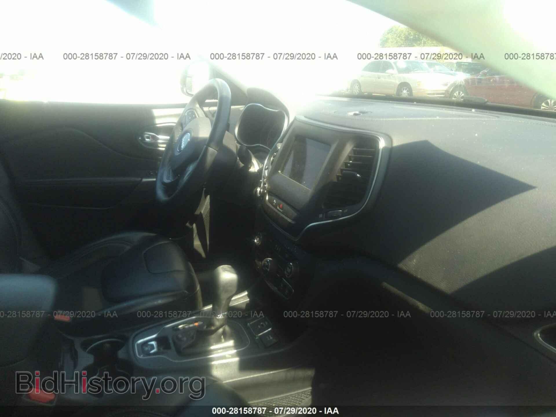 2019 JEEP CHEROKEE - VIN: 1C4PJLLB6KD109844 - Фото 5