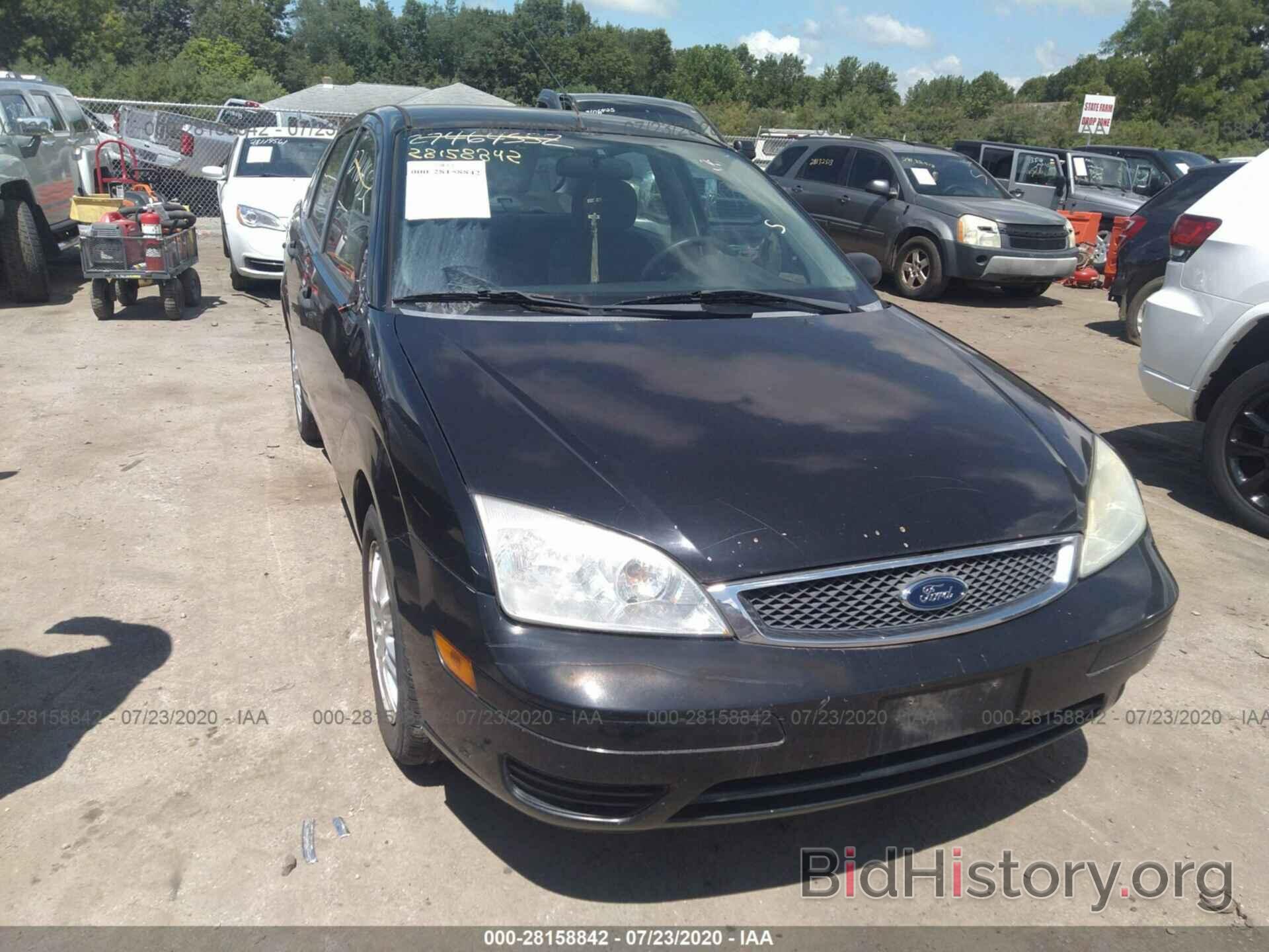 Photo 1FAFP34N77W360263 - FORD FOCUS 2007