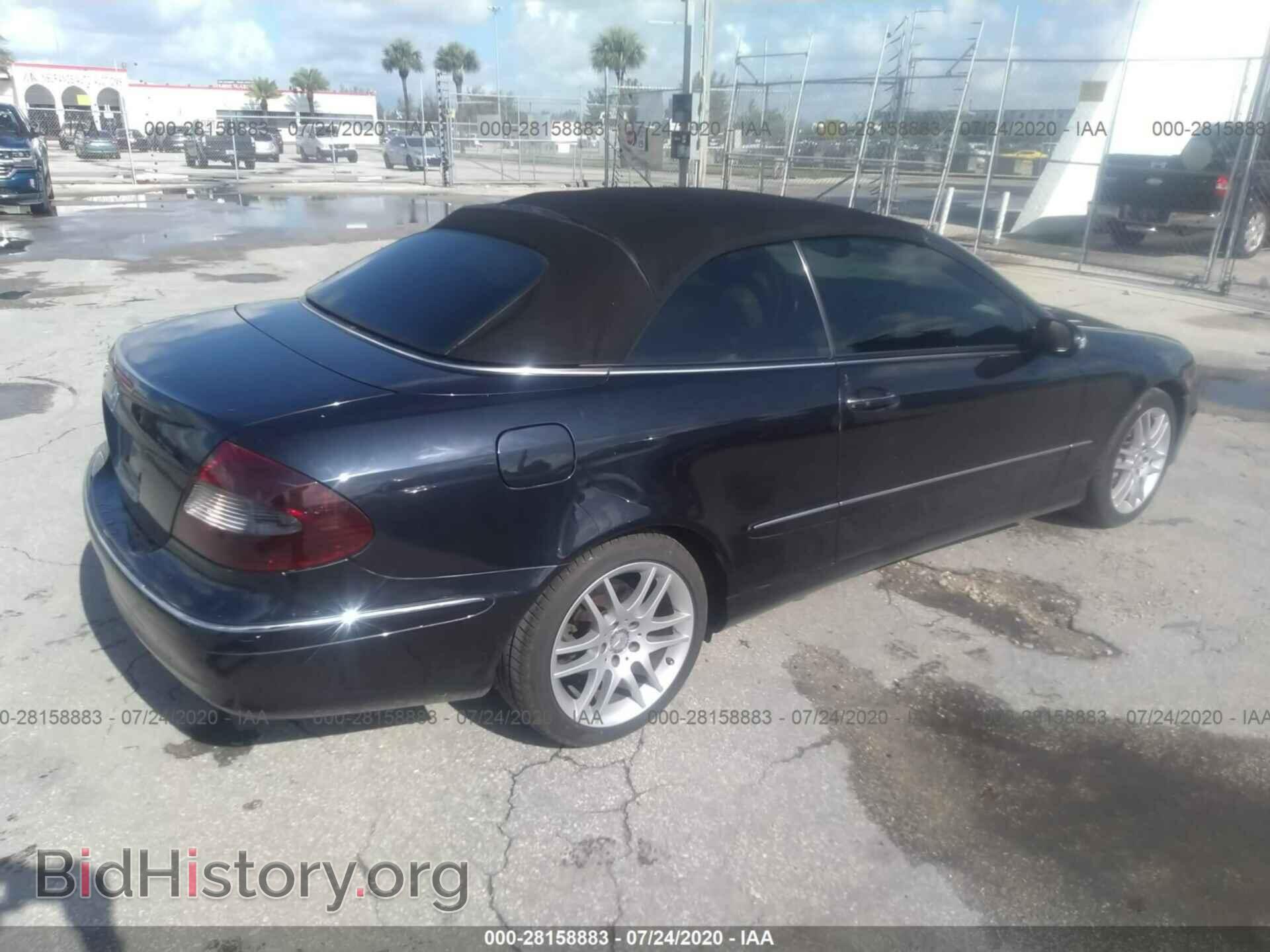 2008 MERCEDES-BENZ CLK-CLASS - VIN: WDBTK56F68F241701 - Фото 4