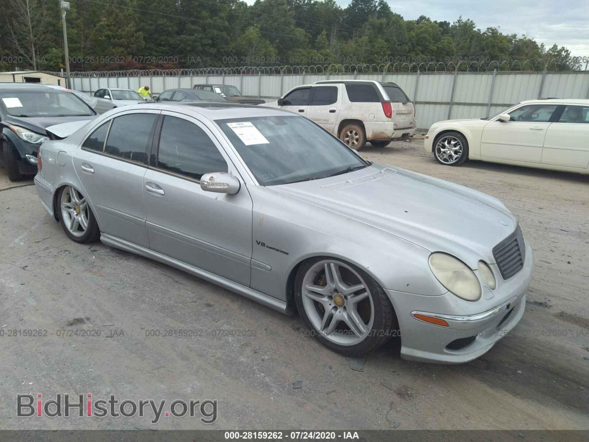 Фотография WDBUF76J75A704415 - MERCEDES-BENZ E-CLASS 2005