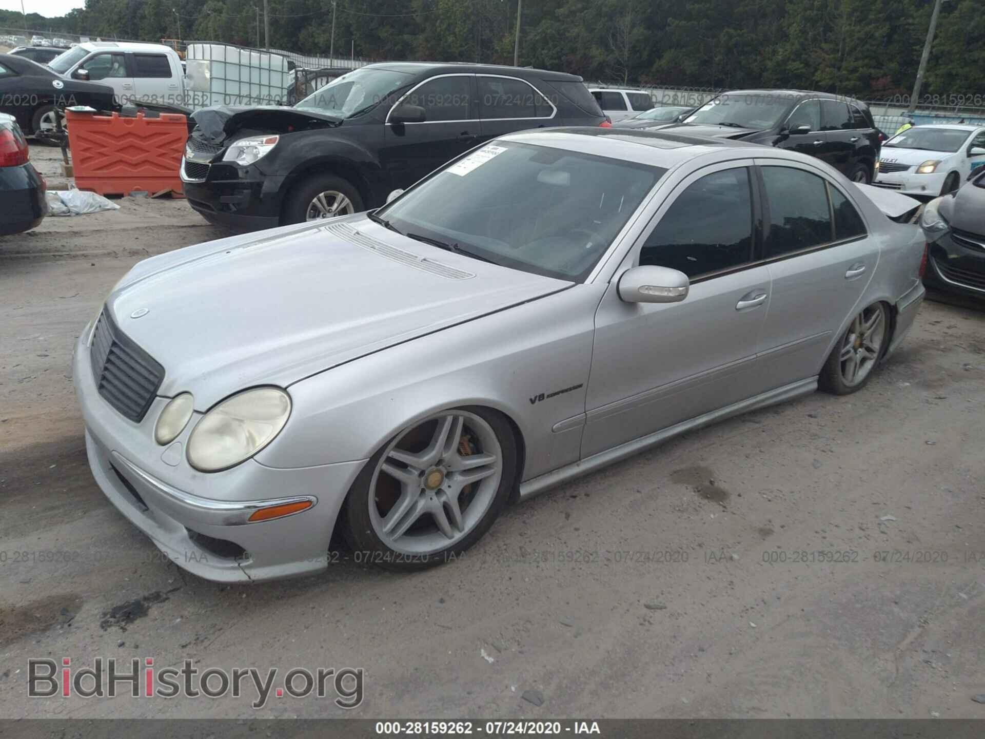 2005 MERCEDES-BENZ E-CLASS - VIN: WDBUF76J75A704415 - Фото 2
