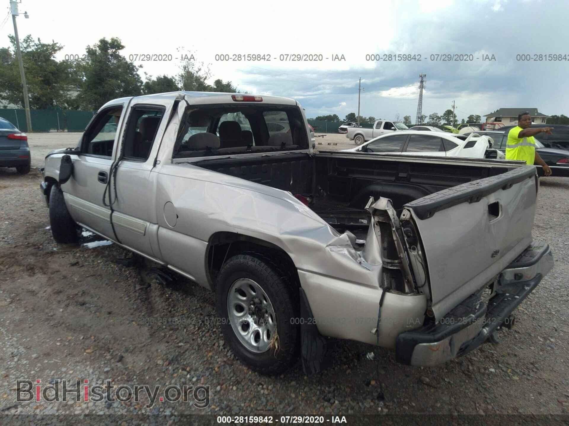 2005 CHEVROLET SILVERADO 1500 - VIN: 2GCEC19V851132730 - Фото 3