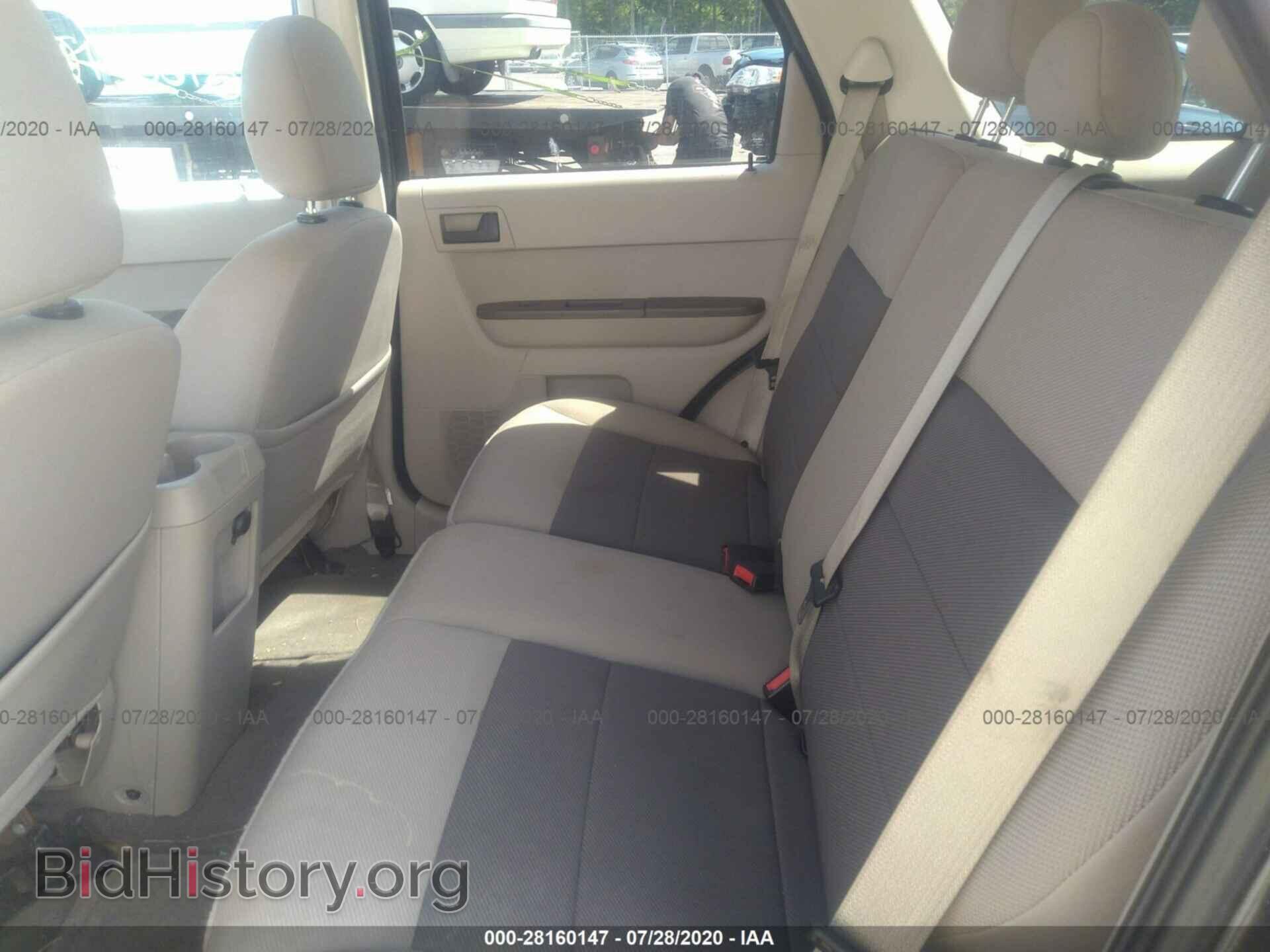 2008 FORD ESCAPE - VIN: 1FMCU03118KA77588 - Фото 8