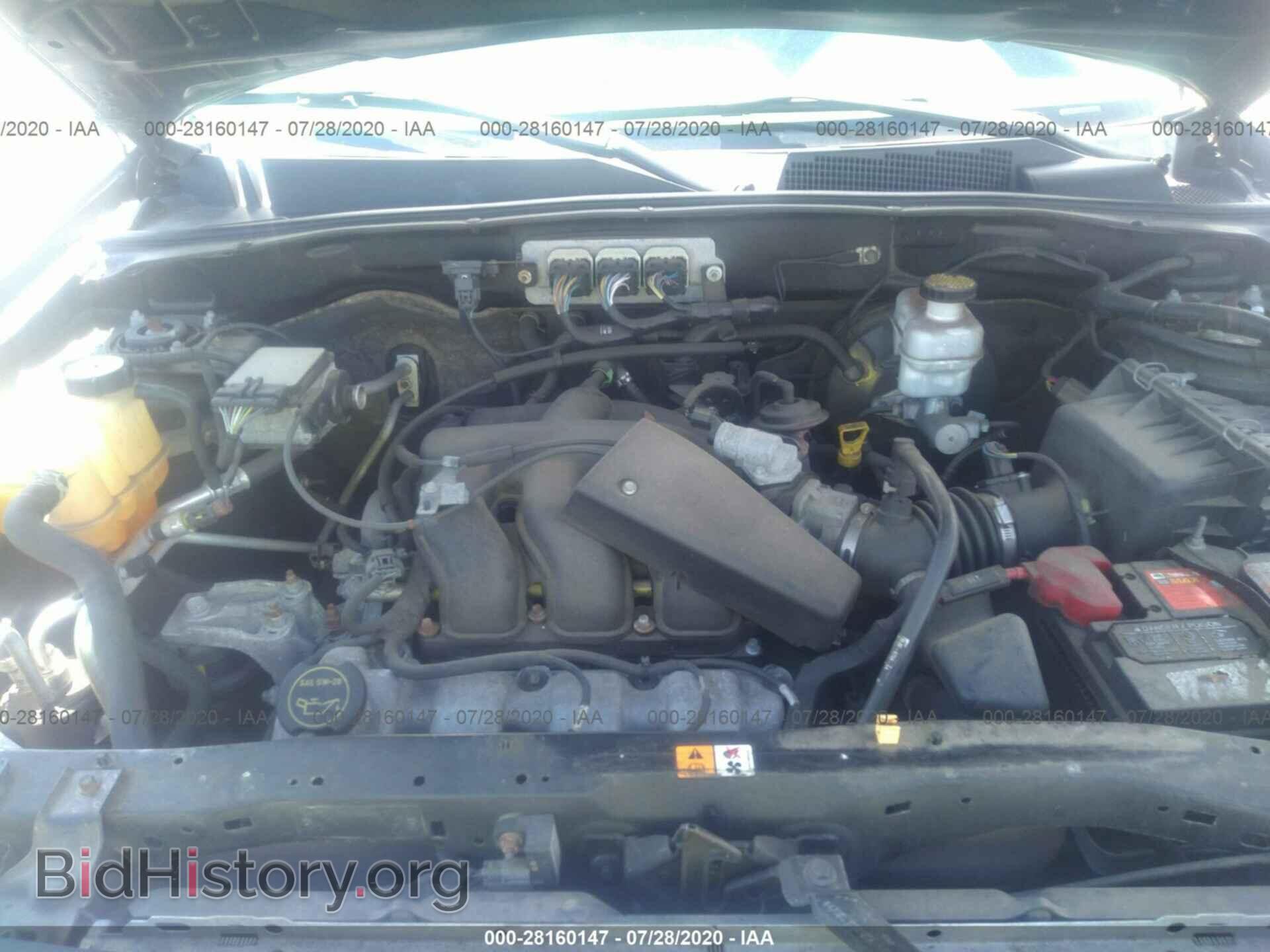 2008 FORD ESCAPE - VIN: 1FMCU03118KA77588 - Фото 10
