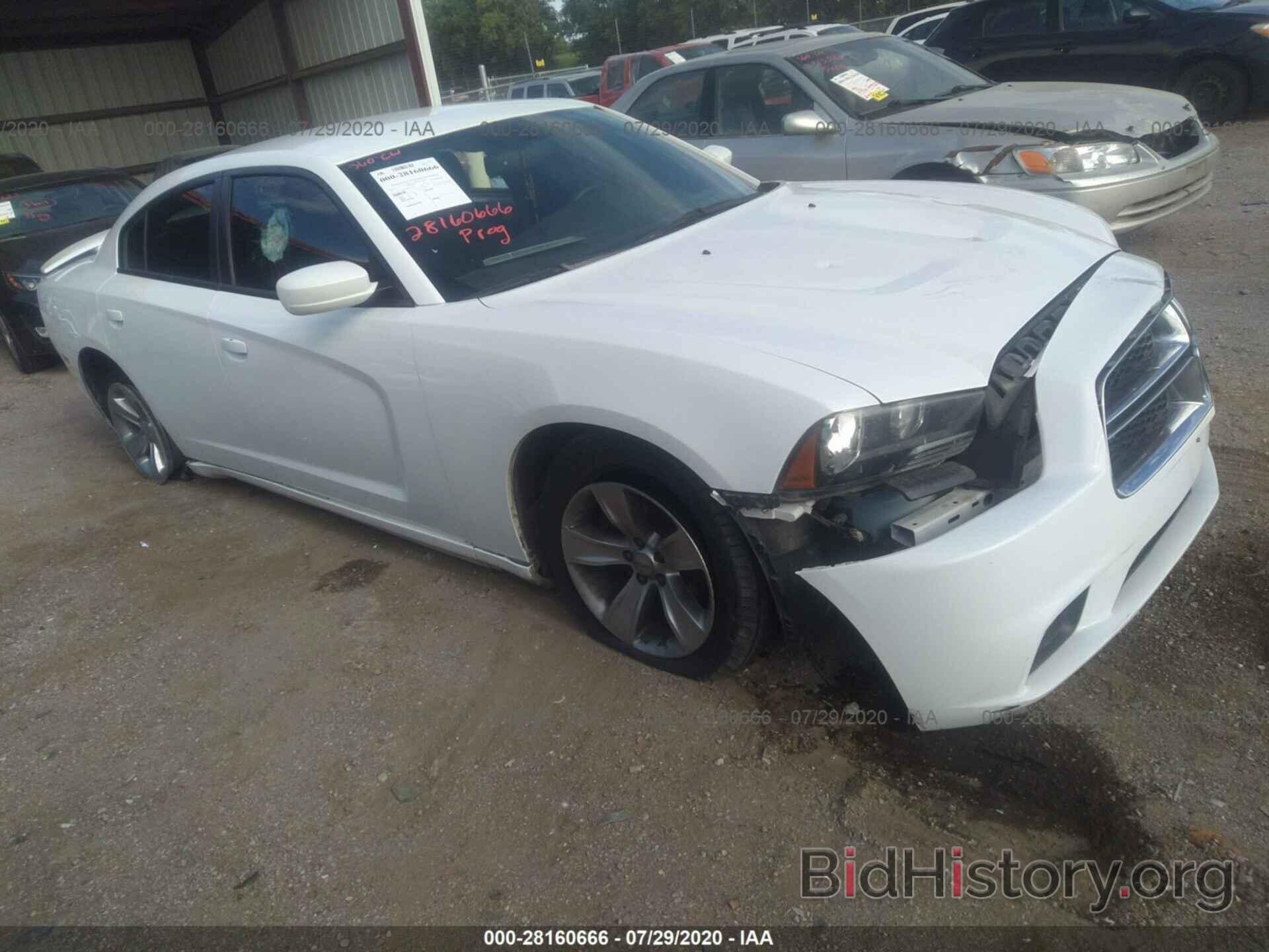 Photo 2C3CDXBG3DH730382 - DODGE CHARGER 2013