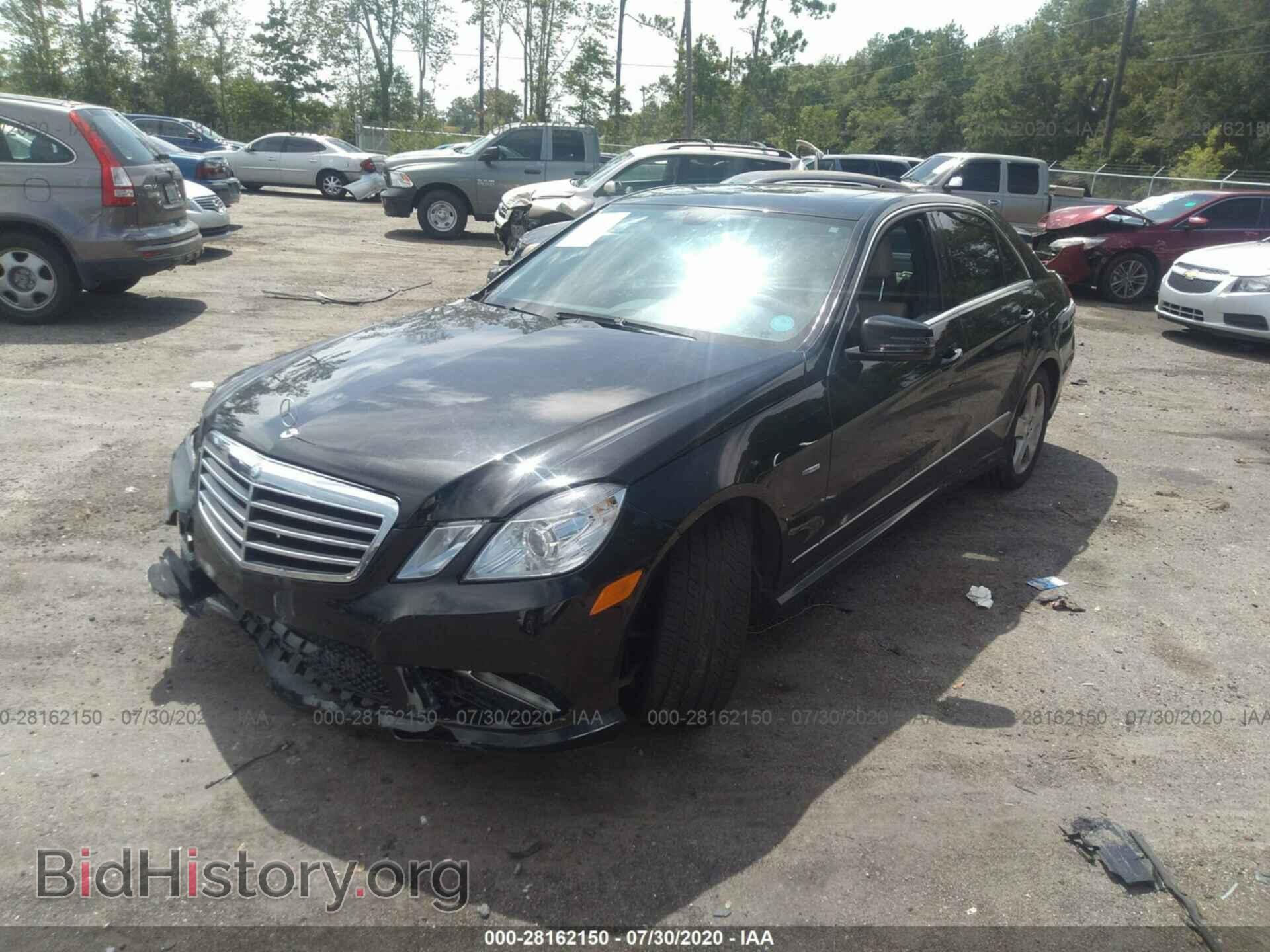 2012 MERCEDES-BENZ E-CLASS - VIN: WDDHF8JB6CA537363 - Photo 2