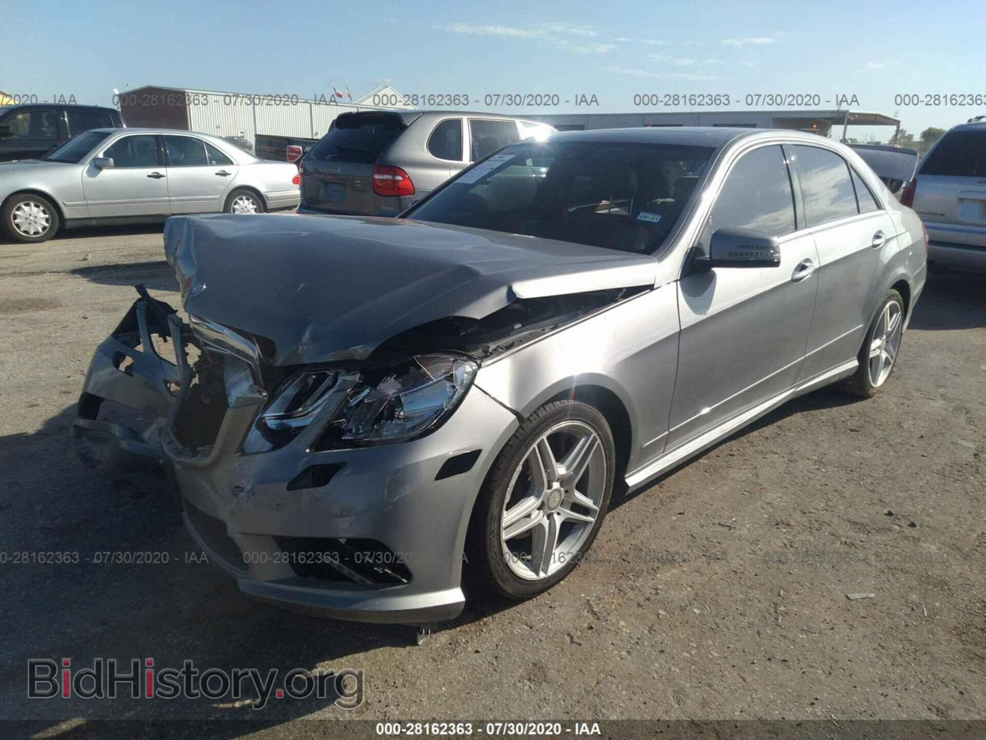 2011 MERCEDES-BENZ E-CLASS - VIN: WDDHF5GB2BA442416 - Фото 2