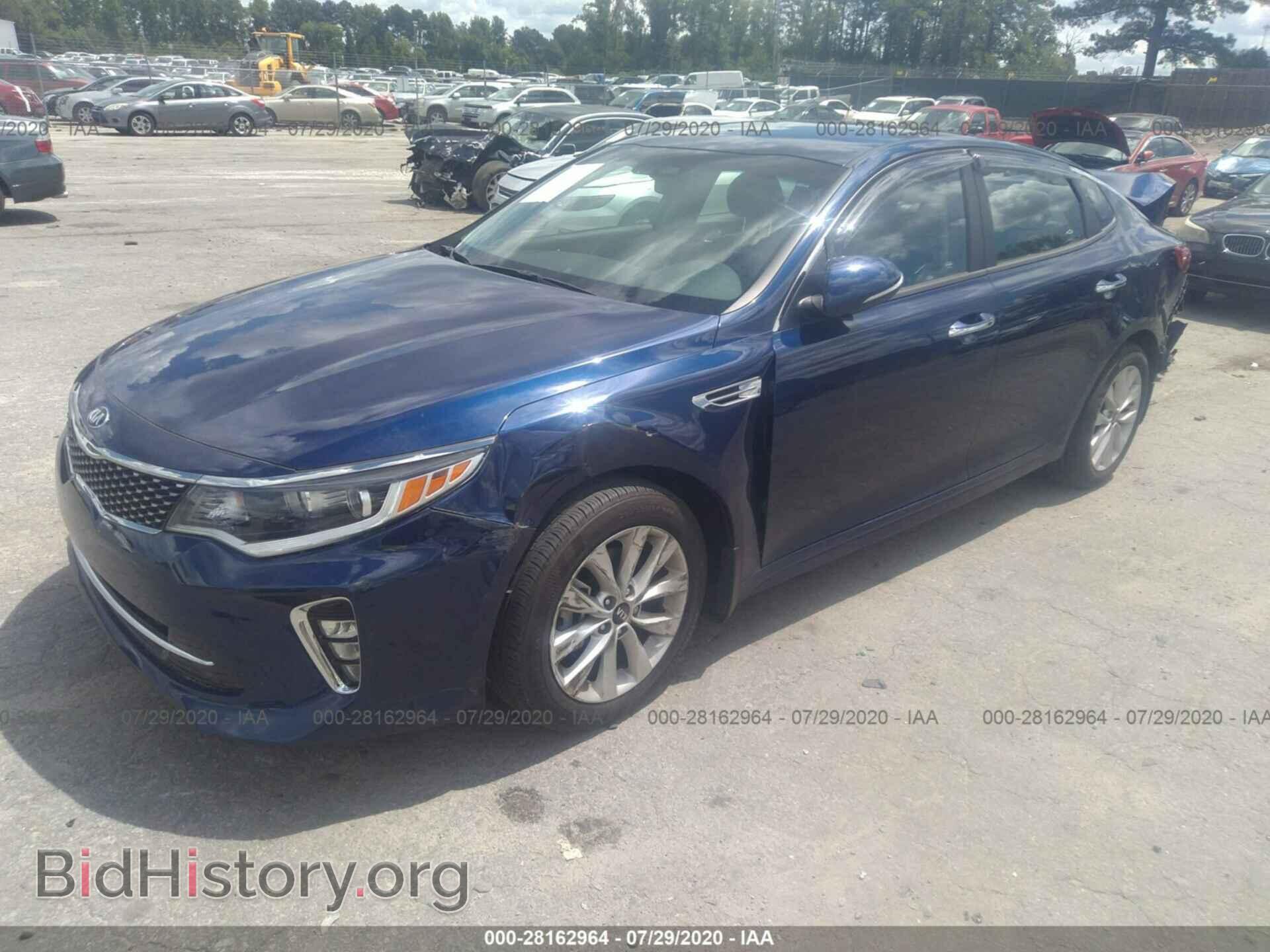 2018 KIA OPTIMA - VIN: 5XXGT4L34JG242972 - Фото 2