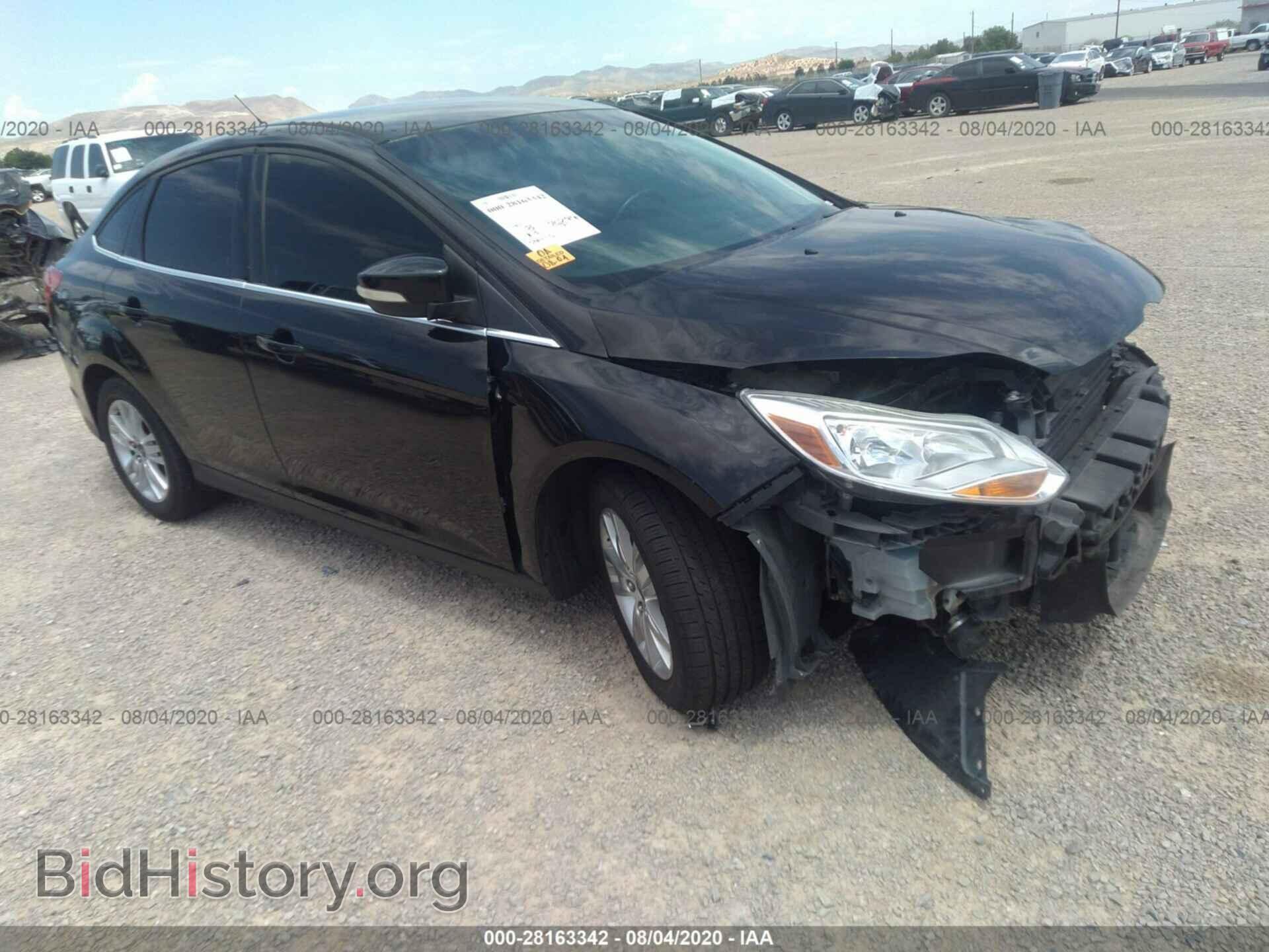 Photo 1FAHP3H21CL375796 - FORD FOCUS 2012