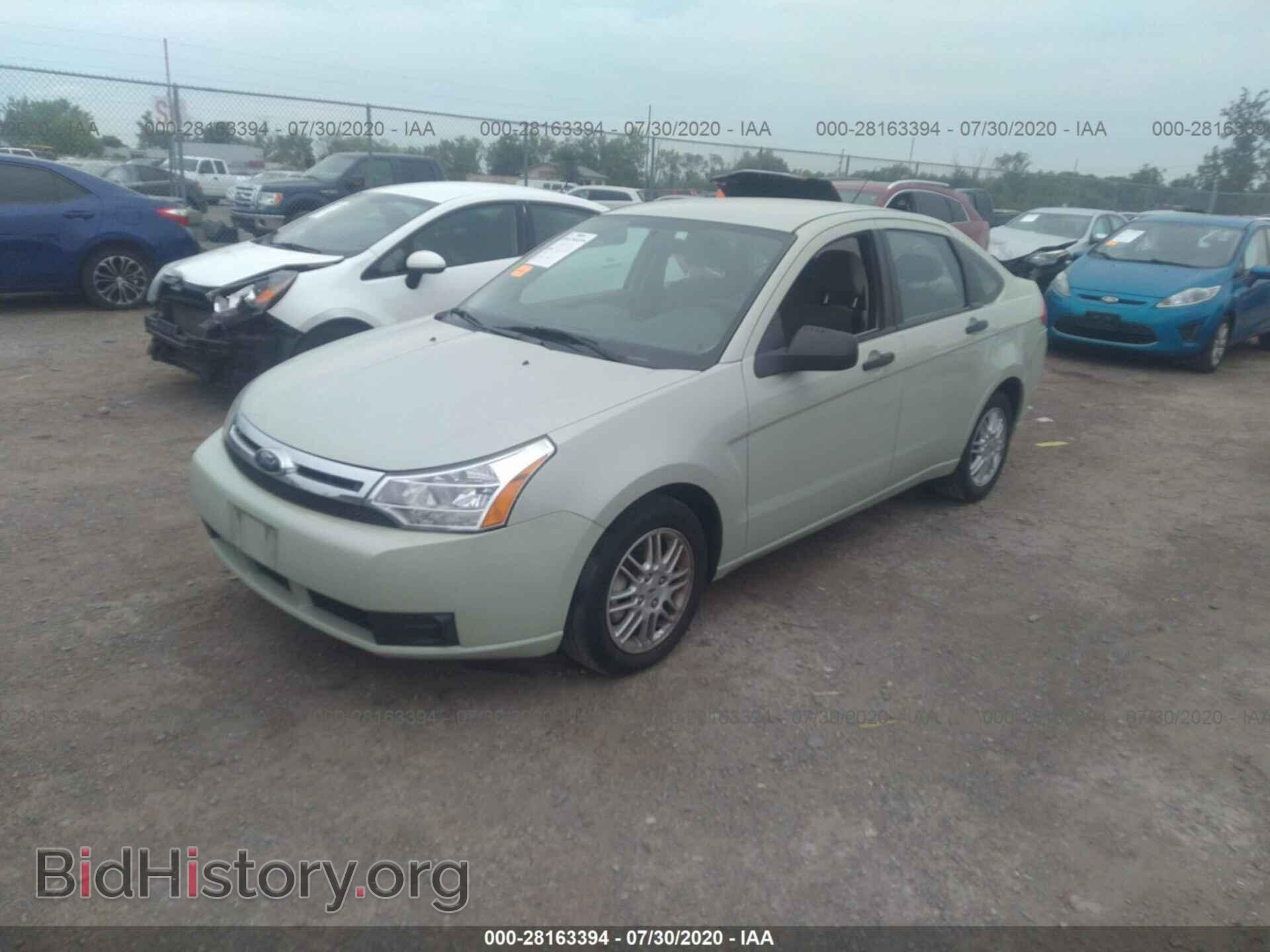 2011 FORD FOCUS - VIN: 1FAHP3FN4BW177420 - Фото 2