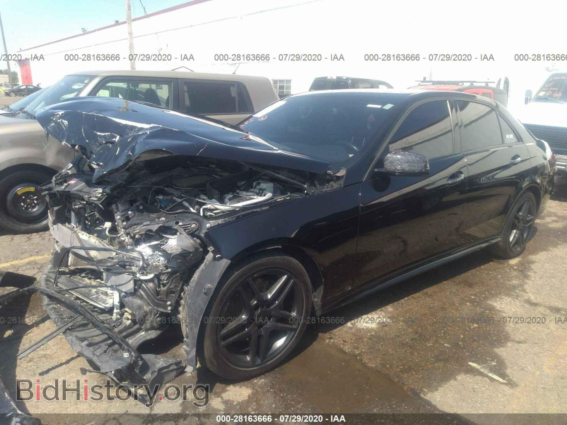 2014 MERCEDES-BENZ E-CLASS - VIN: WDDHF8JB3EB059013 - Фото 2