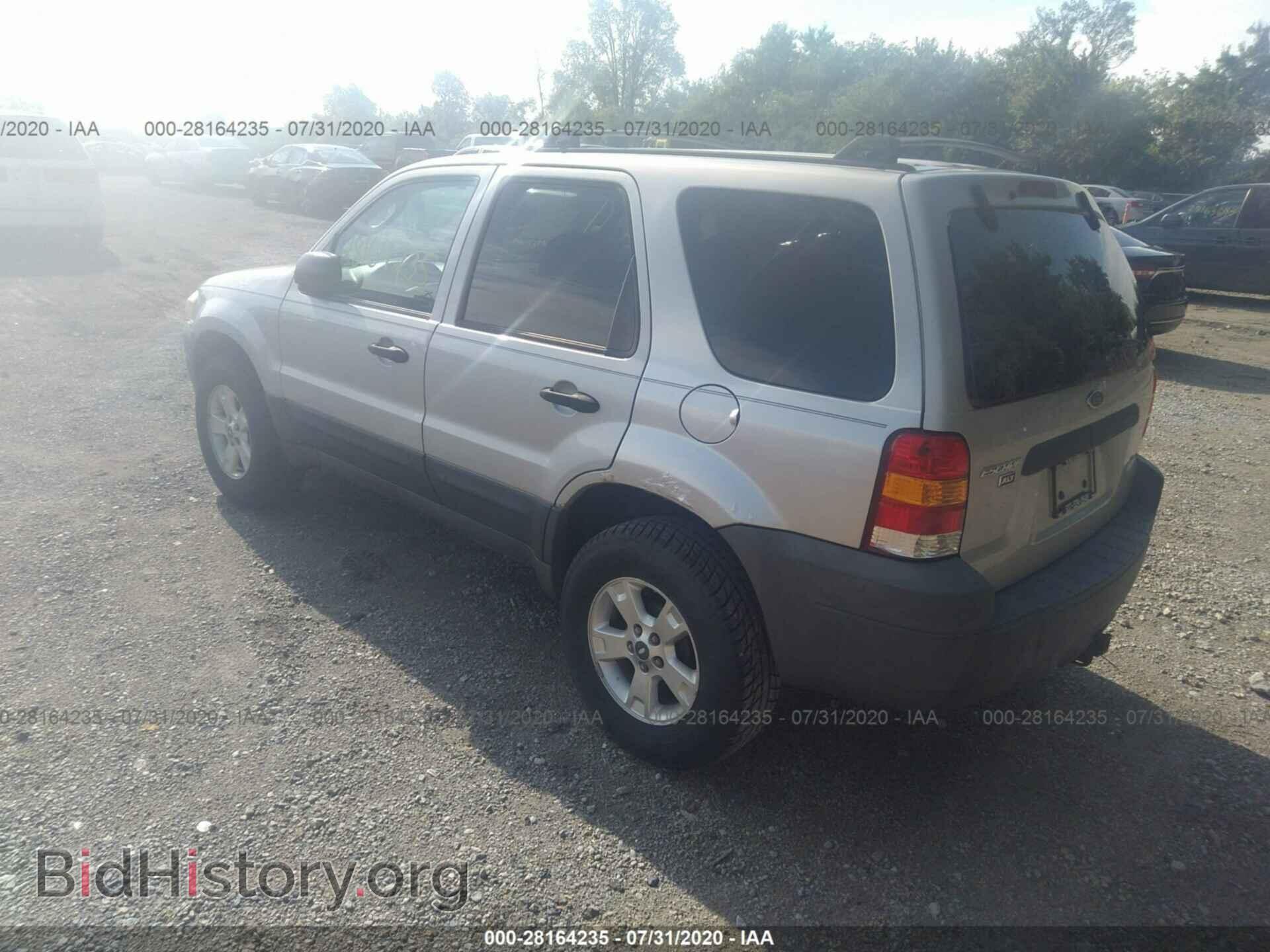 2005 FORD ESCAPE - VIN: 1FMYU03175KA90878 - Фото 3