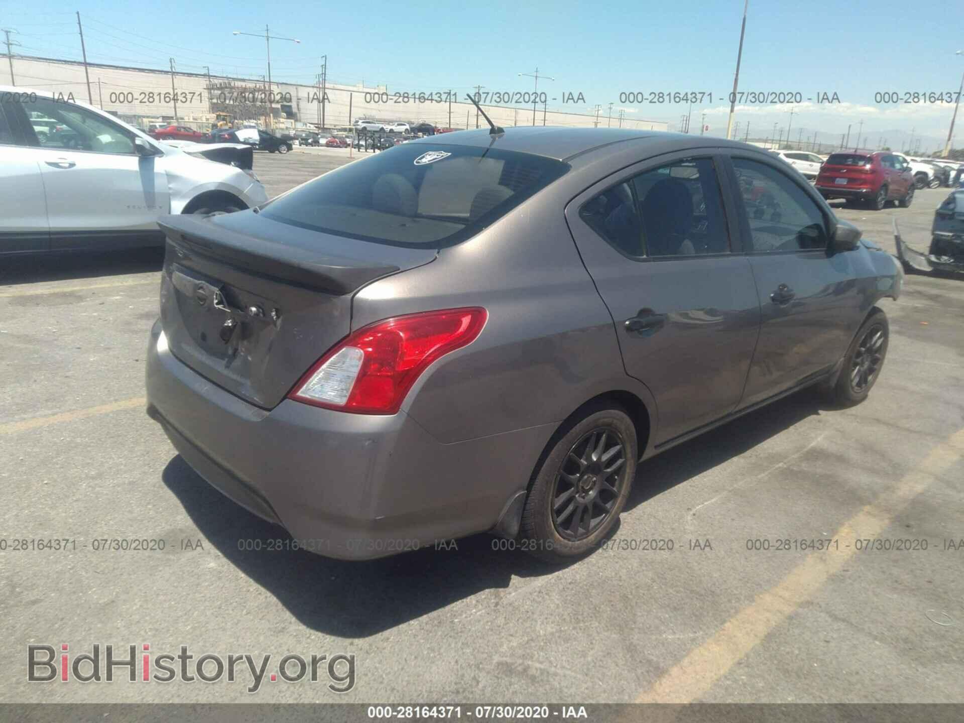 2016 NISSAN VERSA - VIN: 3N1CN7AP9GL872275 - Фото 4