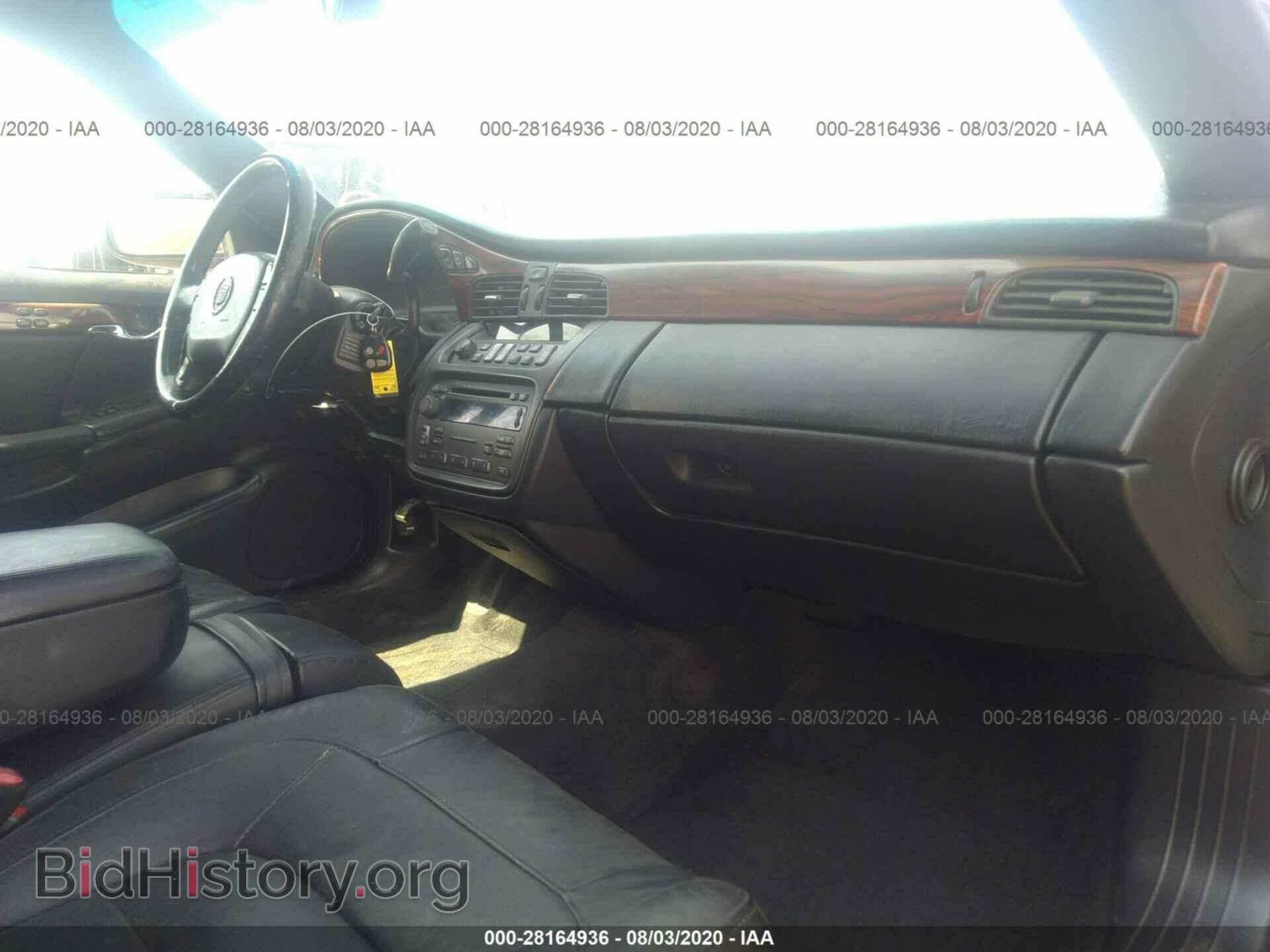 2004 CADILLAC DEVILLE - VIN: 1G6KD57Y54U210469 - Photo 5