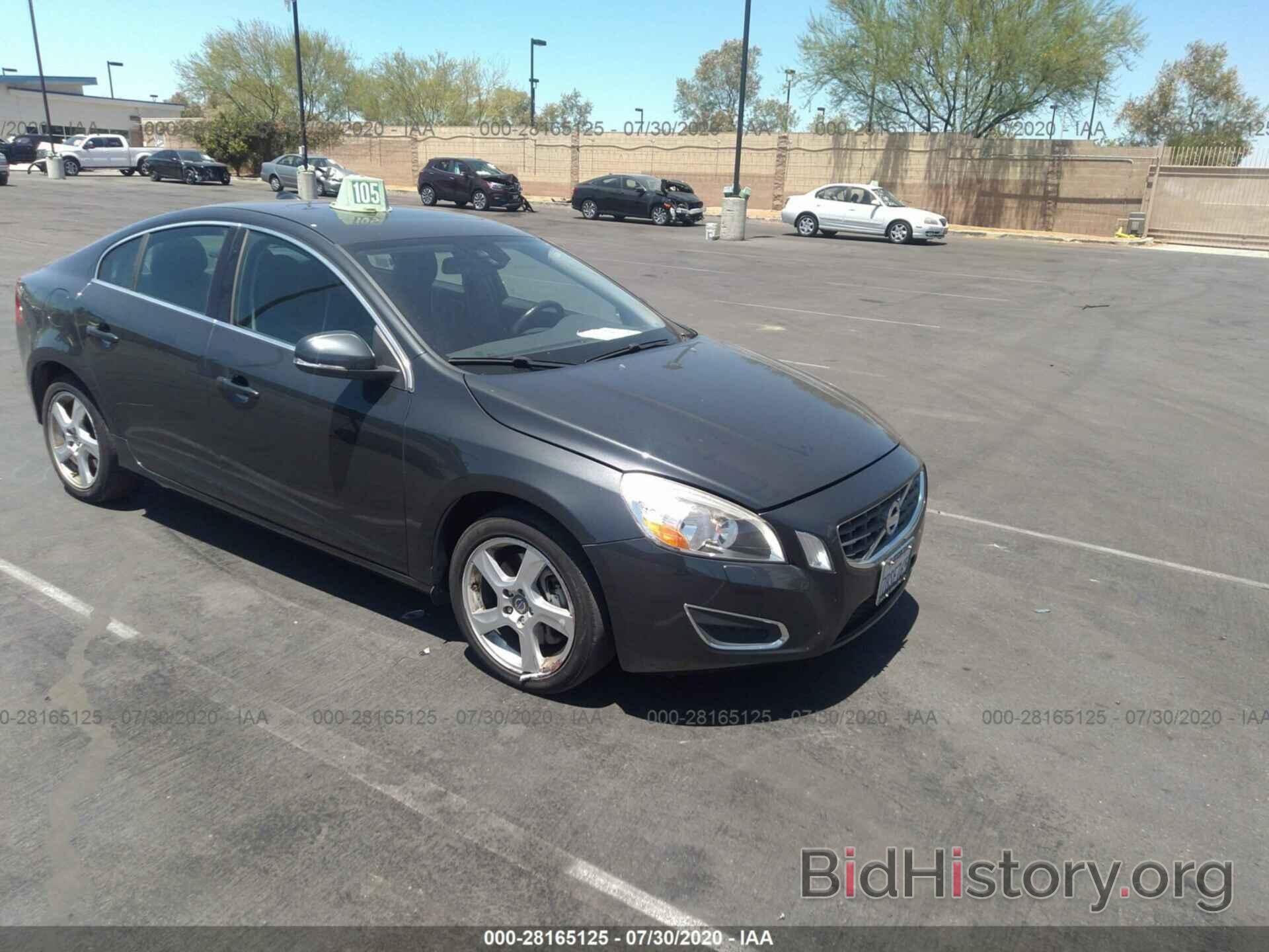 Photo YV1612FS7D1218037 - VOLVO S60 2013