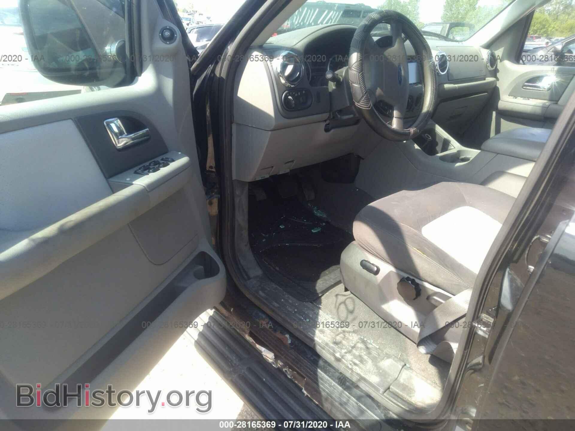 2006 FORD EXPEDITION - VIN: 1FMPU16596LA25350 - Фото 5