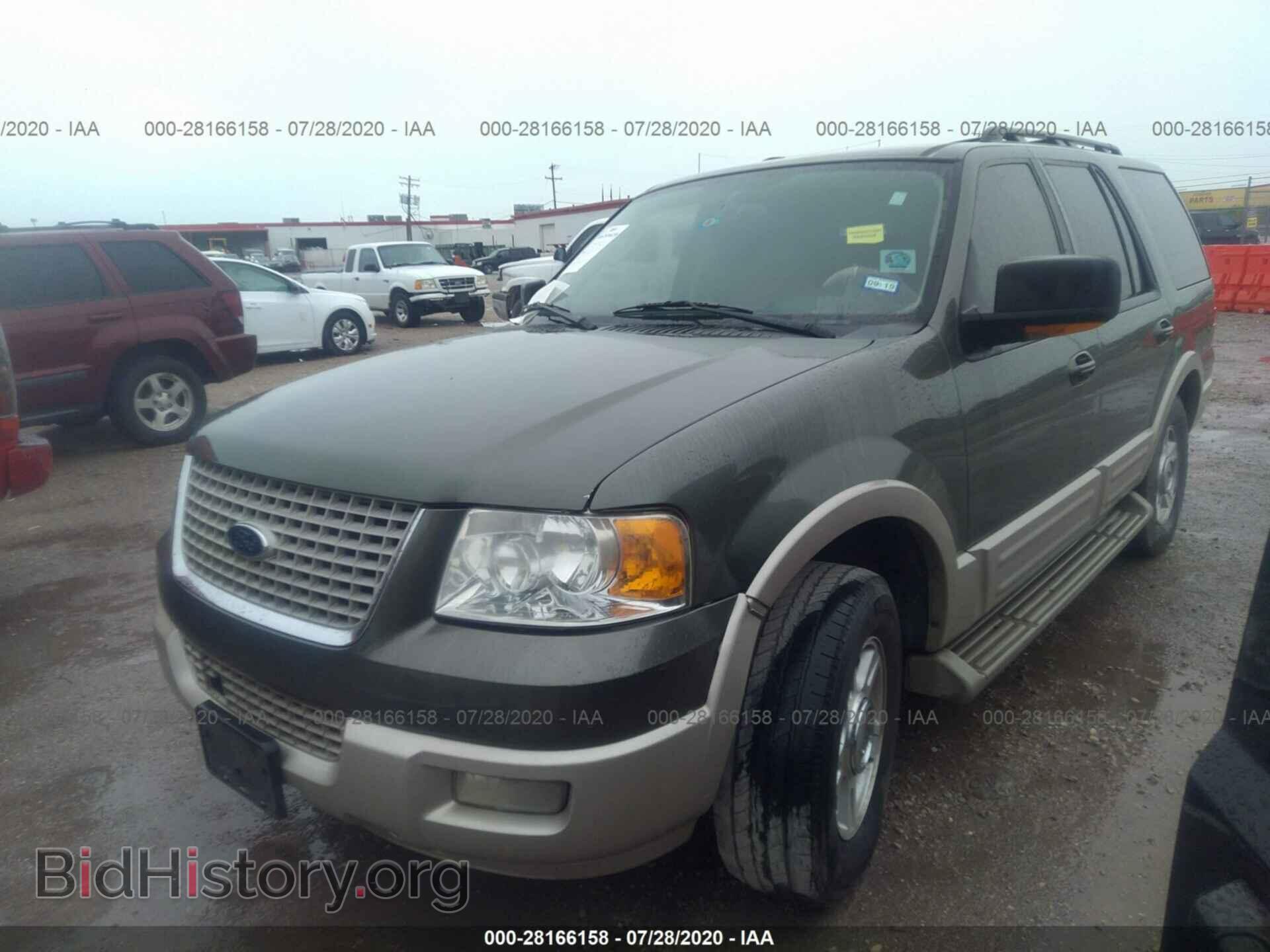 2005 FORD EXPEDITION - VIN: 1FMPU17565LA23441 - Фото 2