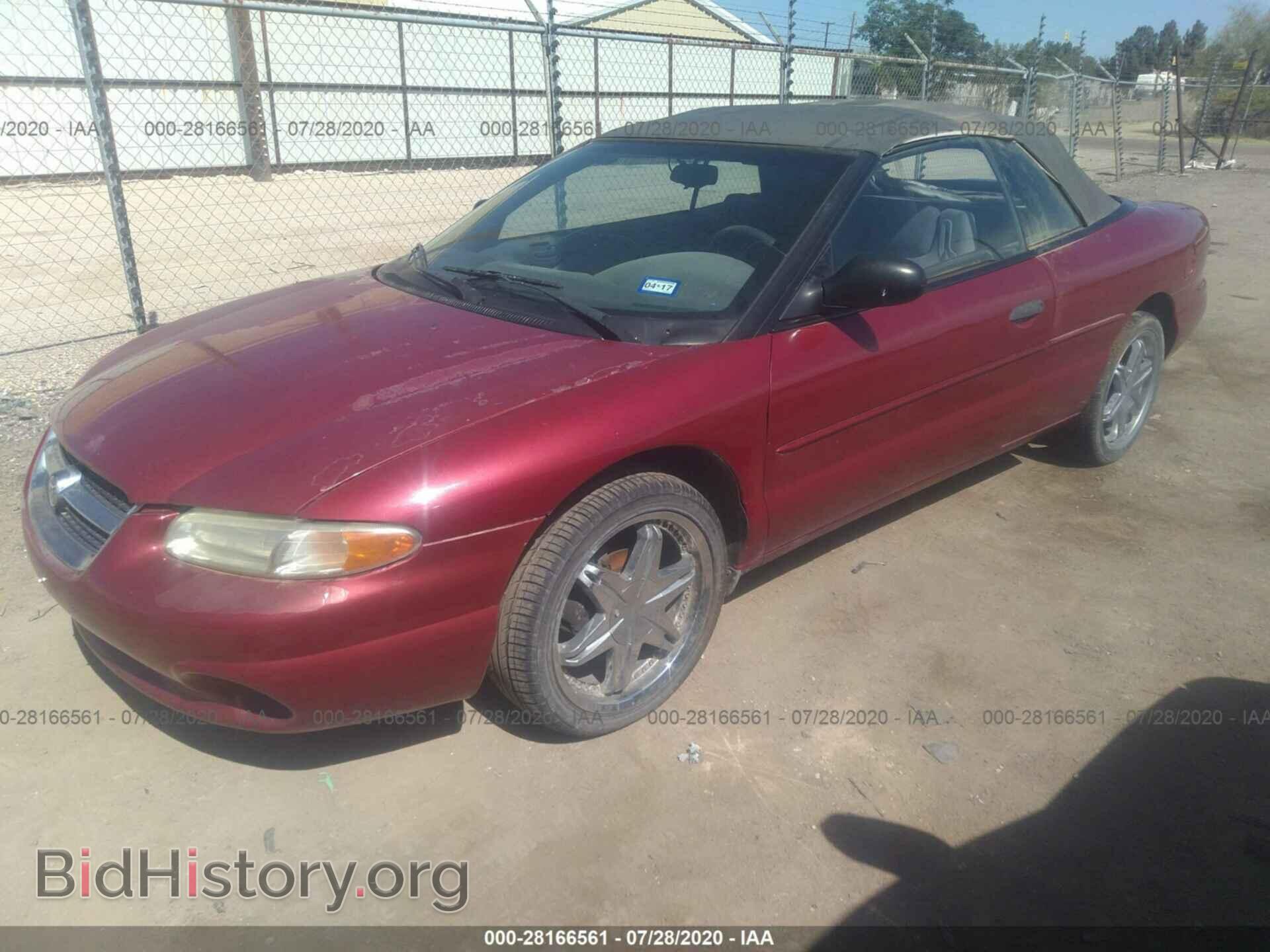 1996 Chrysler Sebring - VIN: 3C3EL45X4TT263095 - Photo 2