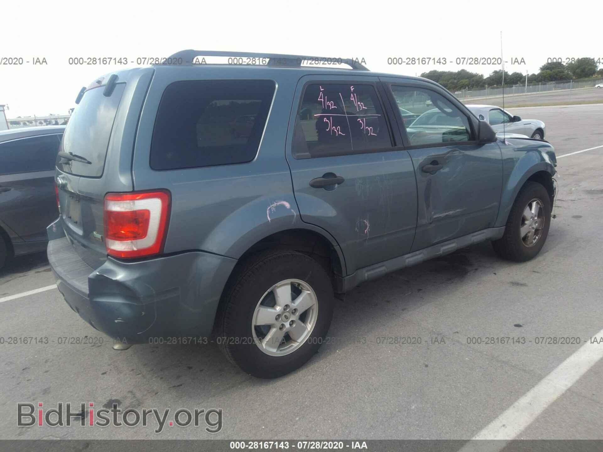 2011 FORD ESCAPE - VIN: 1FMCU0DG3BKC09051 - Фото 4