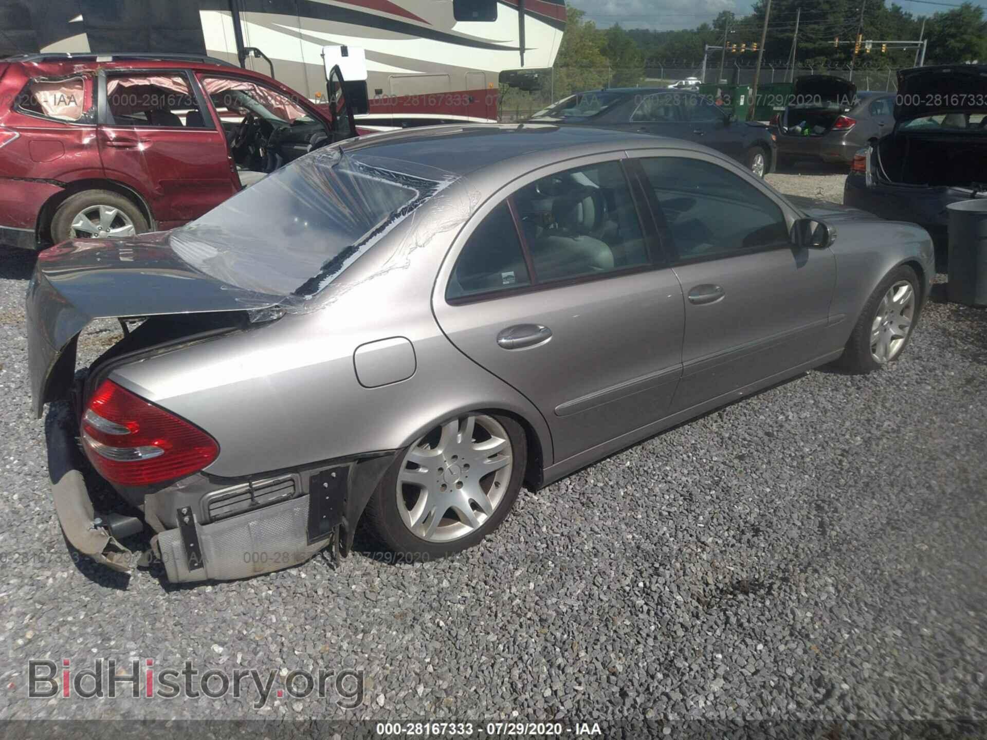 2003 MERCEDES-BENZ E-CLASS - VIN: WDBUF70J03A353028 - Фото 4