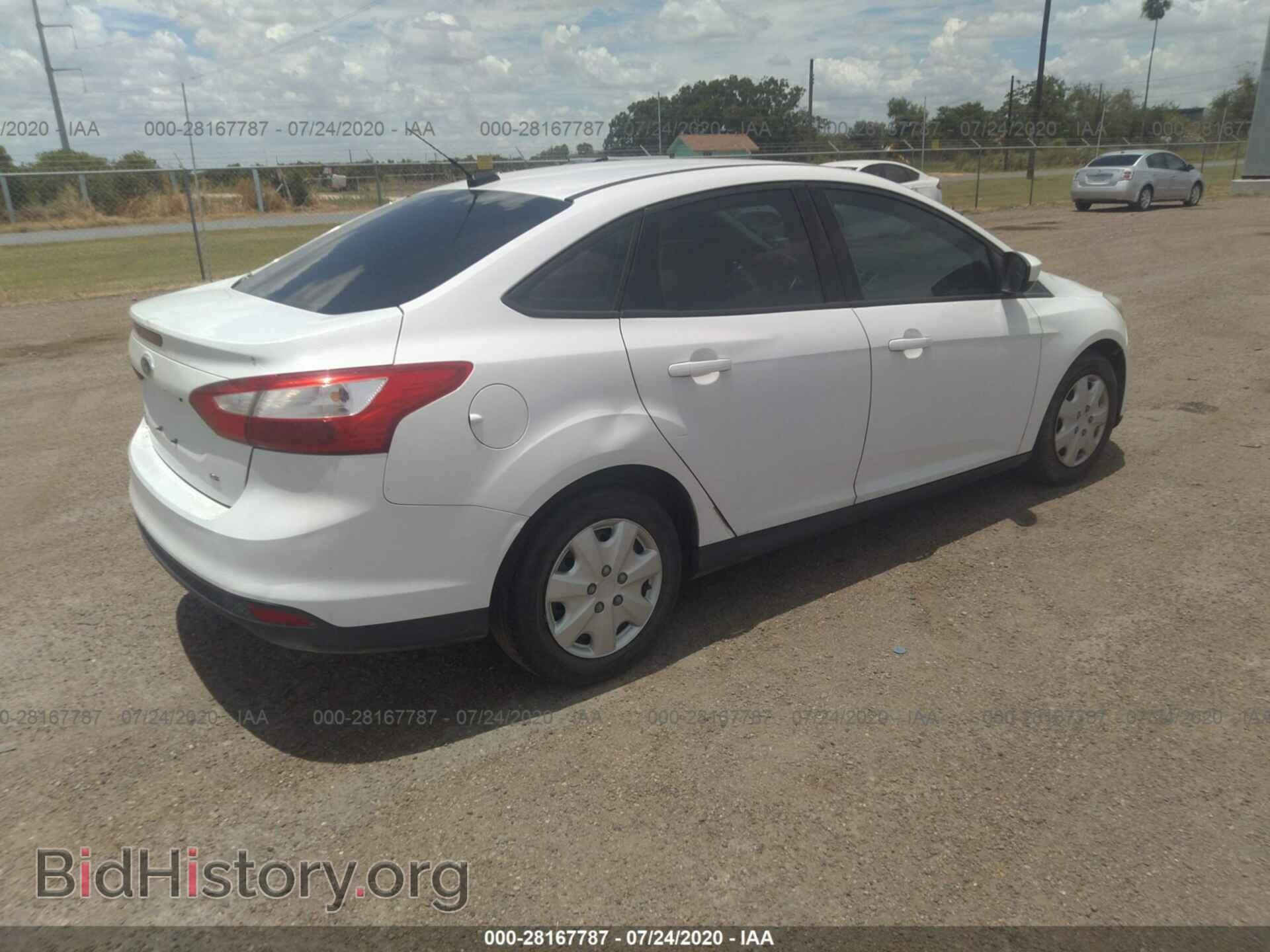 2012 FORD FOCUS - VIN: 1FAHP3F22CL111859 - Photo 4