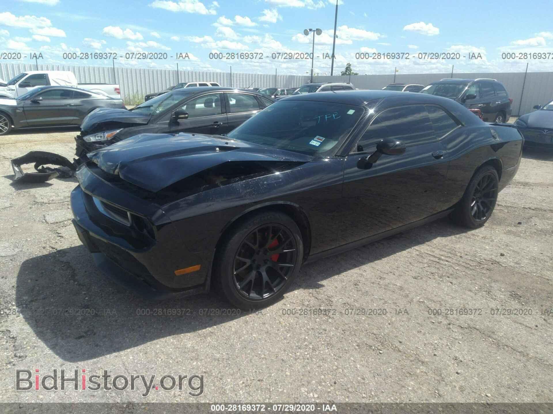 2014 DODGE CHALLENGER - VIN: 2C3CDYAG9EH111617 - Photo 2