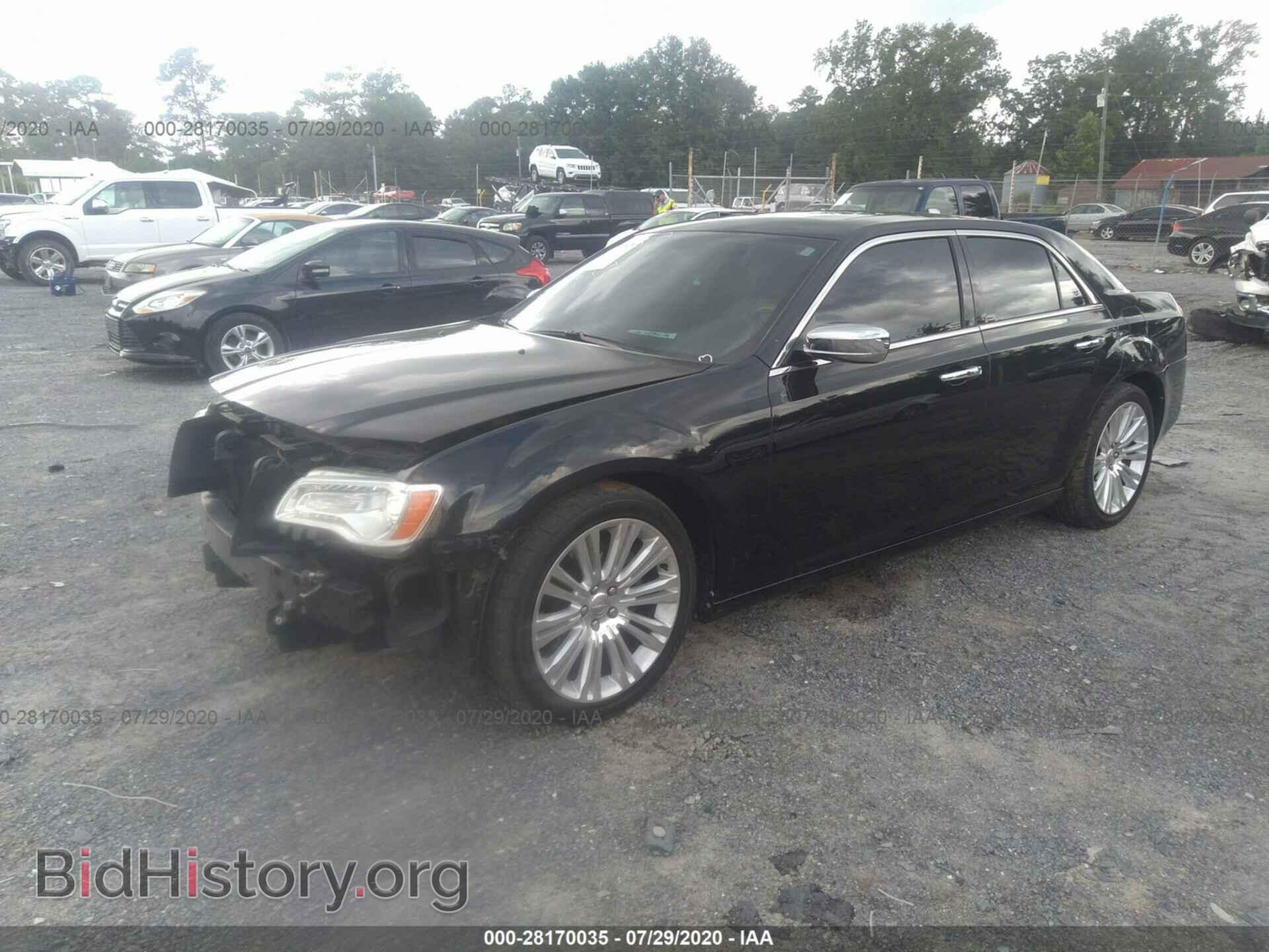 2013 CHRYSLER 300 - VIN: 2C3CCAET4DH559912 - Фото 2