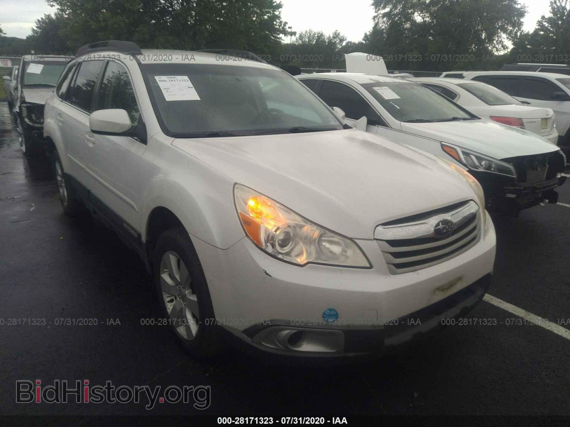 Photo 4S4BRBCC0B3312204 - SUBARU OUTBACK 2011