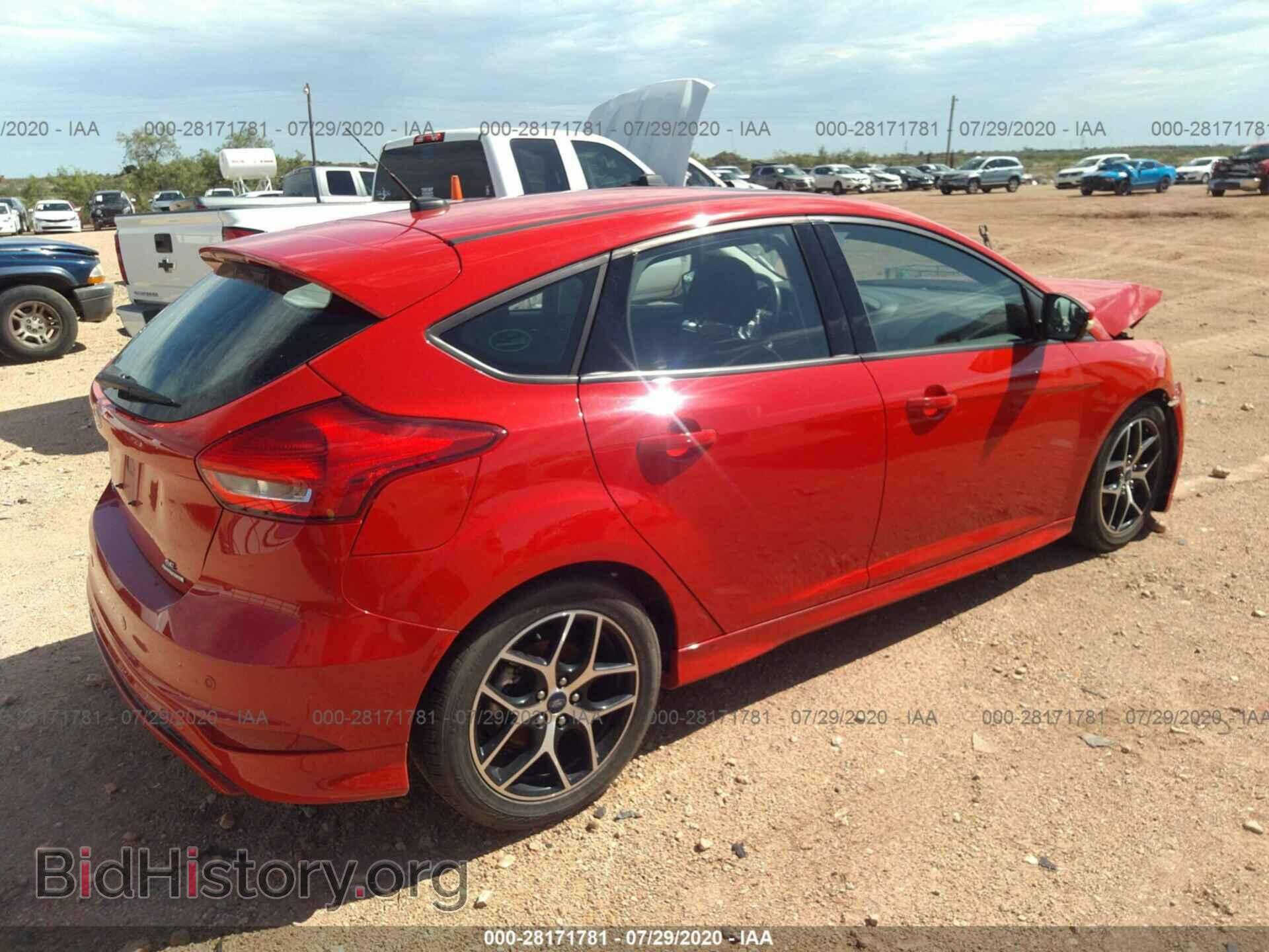 2016 FORD FOCUS - VIN: 1FADP3K24GL360559 - Photo 4
