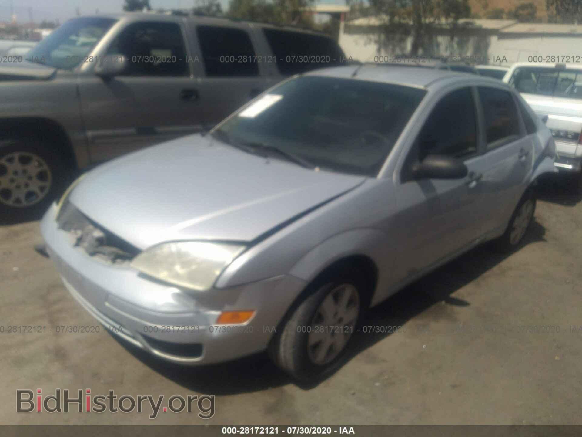 2006 FORD FOCUS - VIN: 1FAFP34N56W203622 - Фото 2