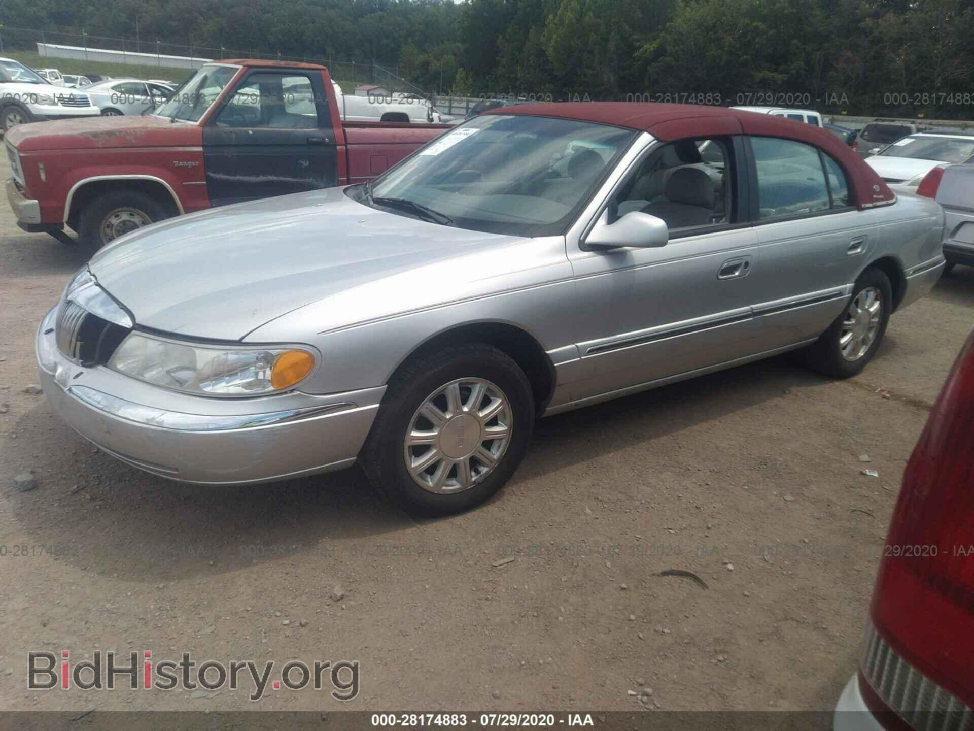 2000 LINCOLN CONTINENTAL - VIN: 1LNHM97V2YY840478 - Фото 2