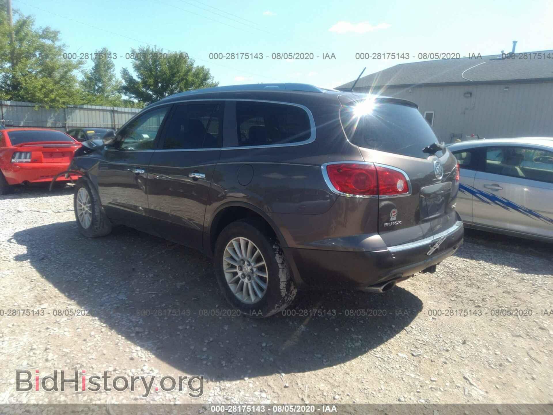2008 BUICK ENCLAVE - VIN: 5GAEV23728J272973 - Фото 3