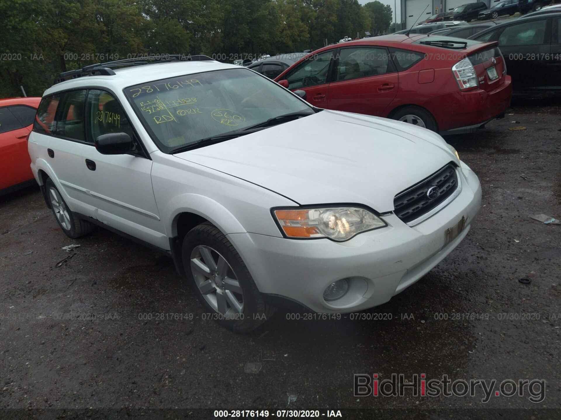 Photo 4S4BP61C667336070 - SUBARU LEGACY WAGON 2006