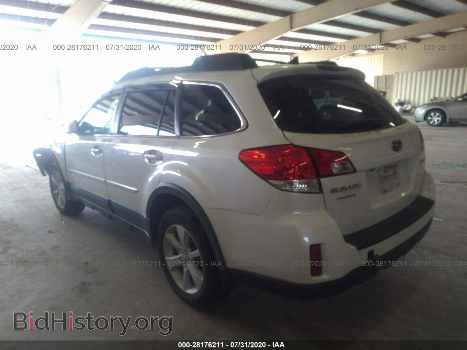 2014 SUBARU OUTBACK - VIN: 4S4BRCDC3E3274668 - Фото 3