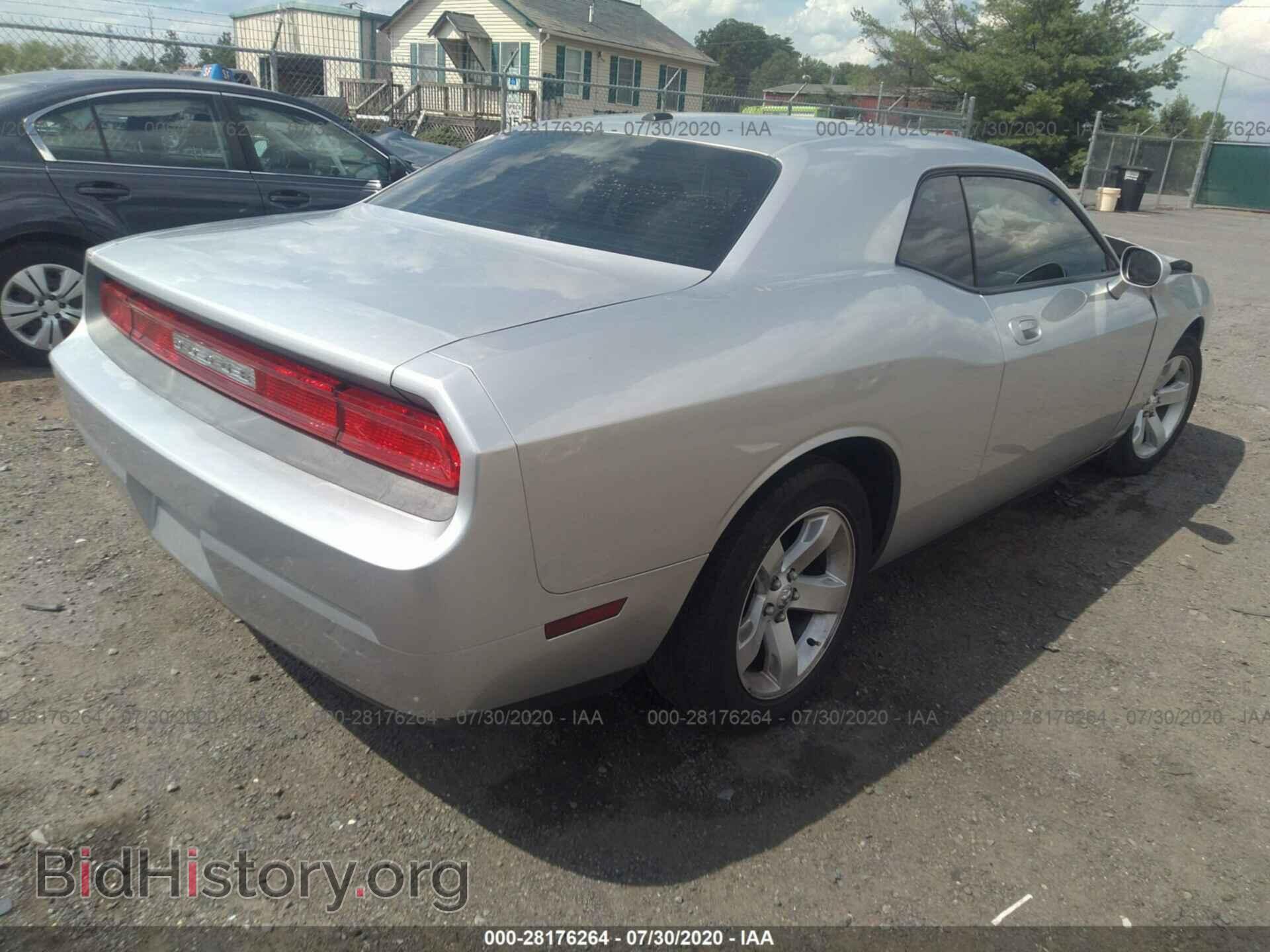 2010 DODGE CHALLENGER - VIN: 2B3CJ4DV9AH323761 - Photo 4