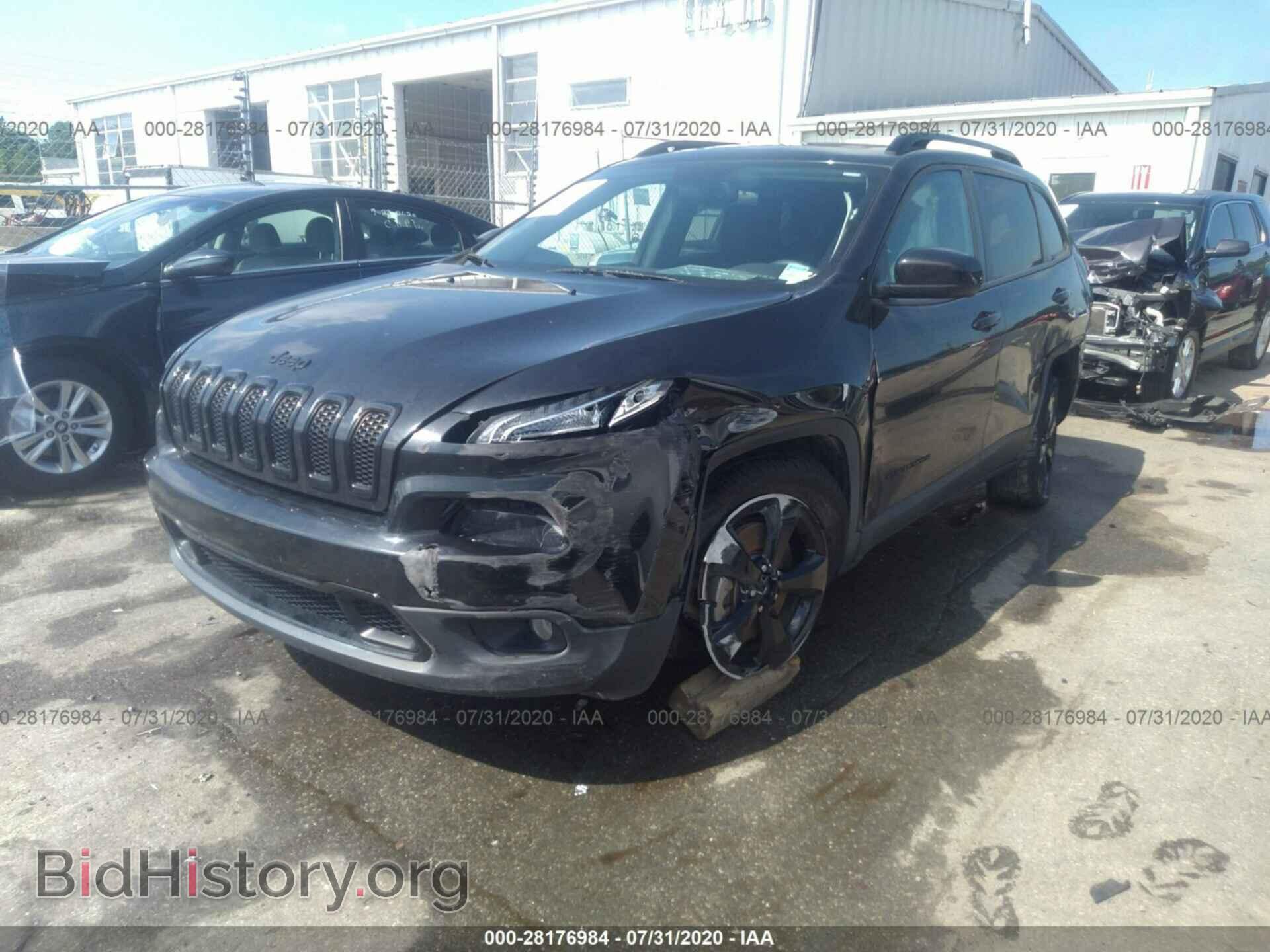 2016 JEEP CHEROKEE - VIN: 1C4PJLCB8GW184301 - Photo 2