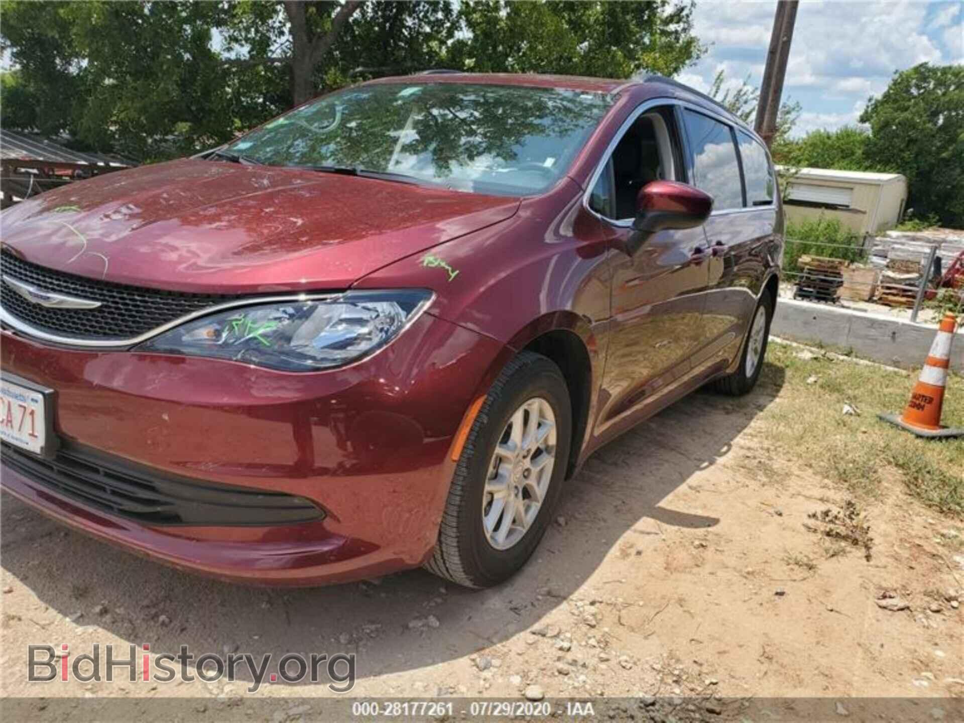 2020 CHRYSLER VOYAGER - VIN: 2C4RC1DG6LR164021 - Фото 4