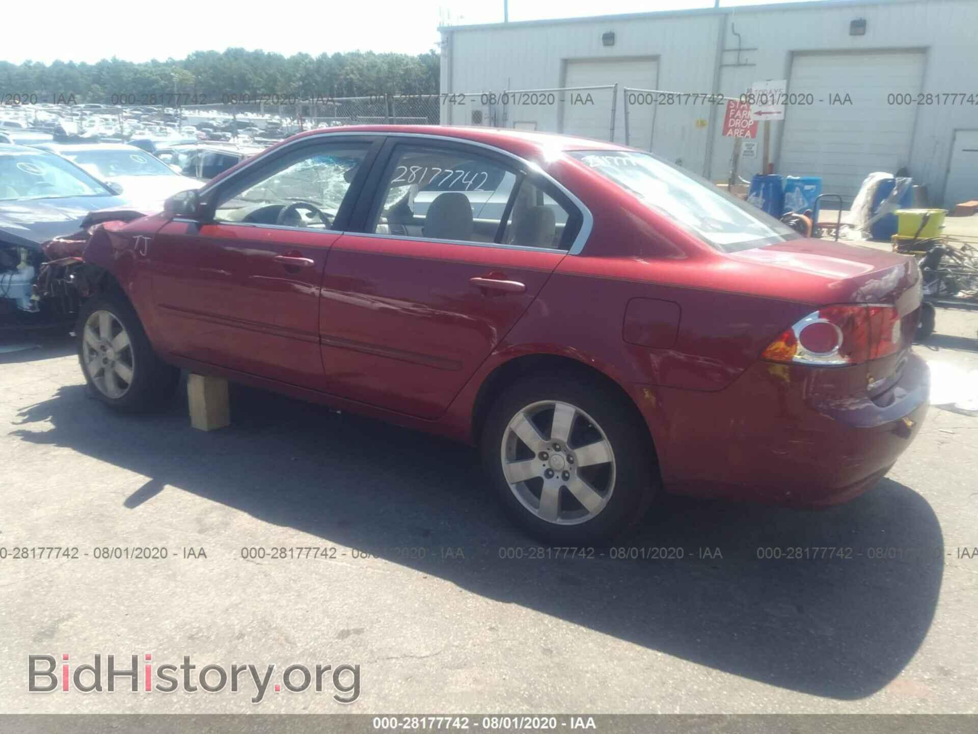 2008 KIA OPTIMA - VIN: KNAGE123585259205 - Фото 3