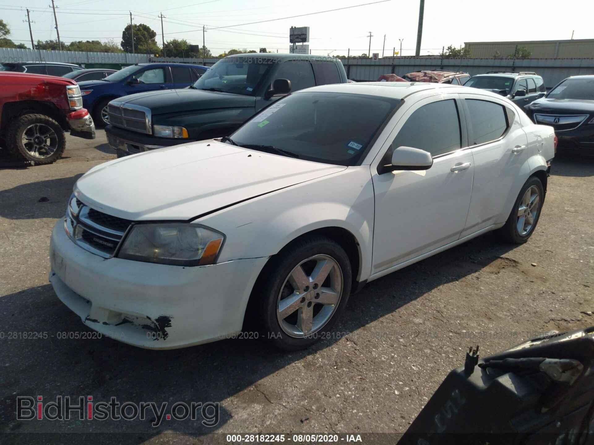 2011 DODGE AVENGER - VIN: 1B3BD2FG5BN524569 - Фото 2
