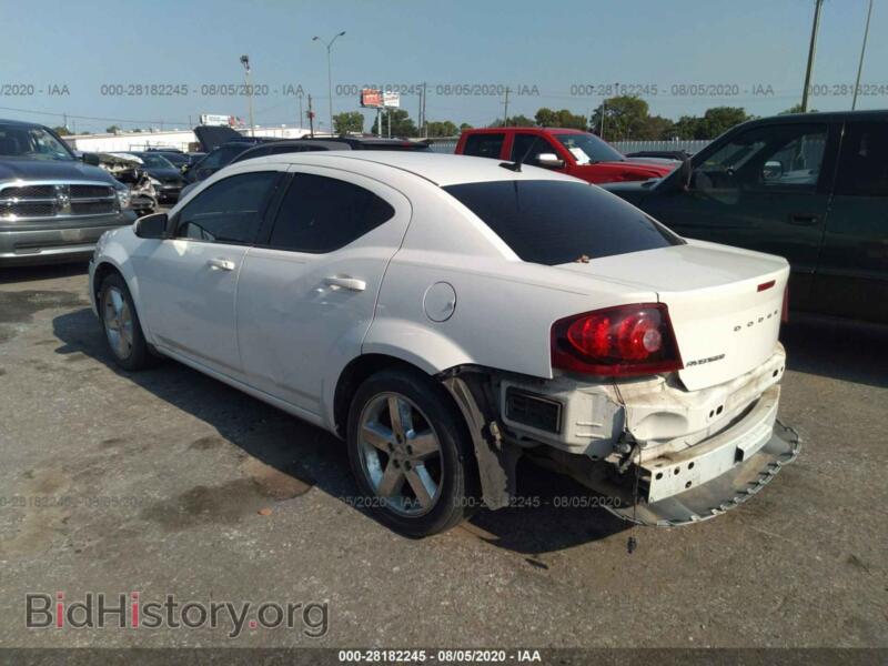 2011 Dodge AVENGER (VIN 1B3BD2FG5BN524569) — photo 3 of 11