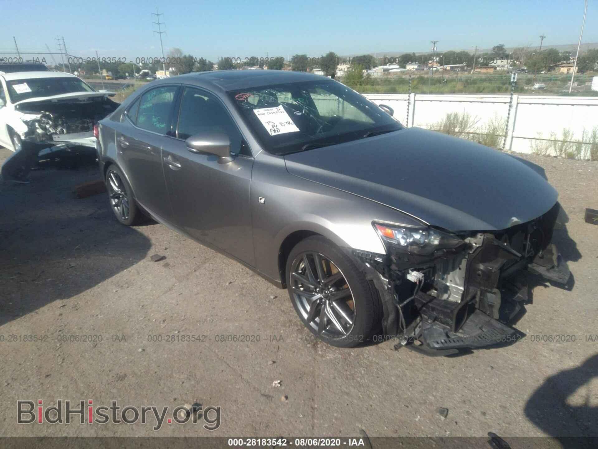 Фотография JTHBA1D28G5006549 - LEXUS IS 200T 2016