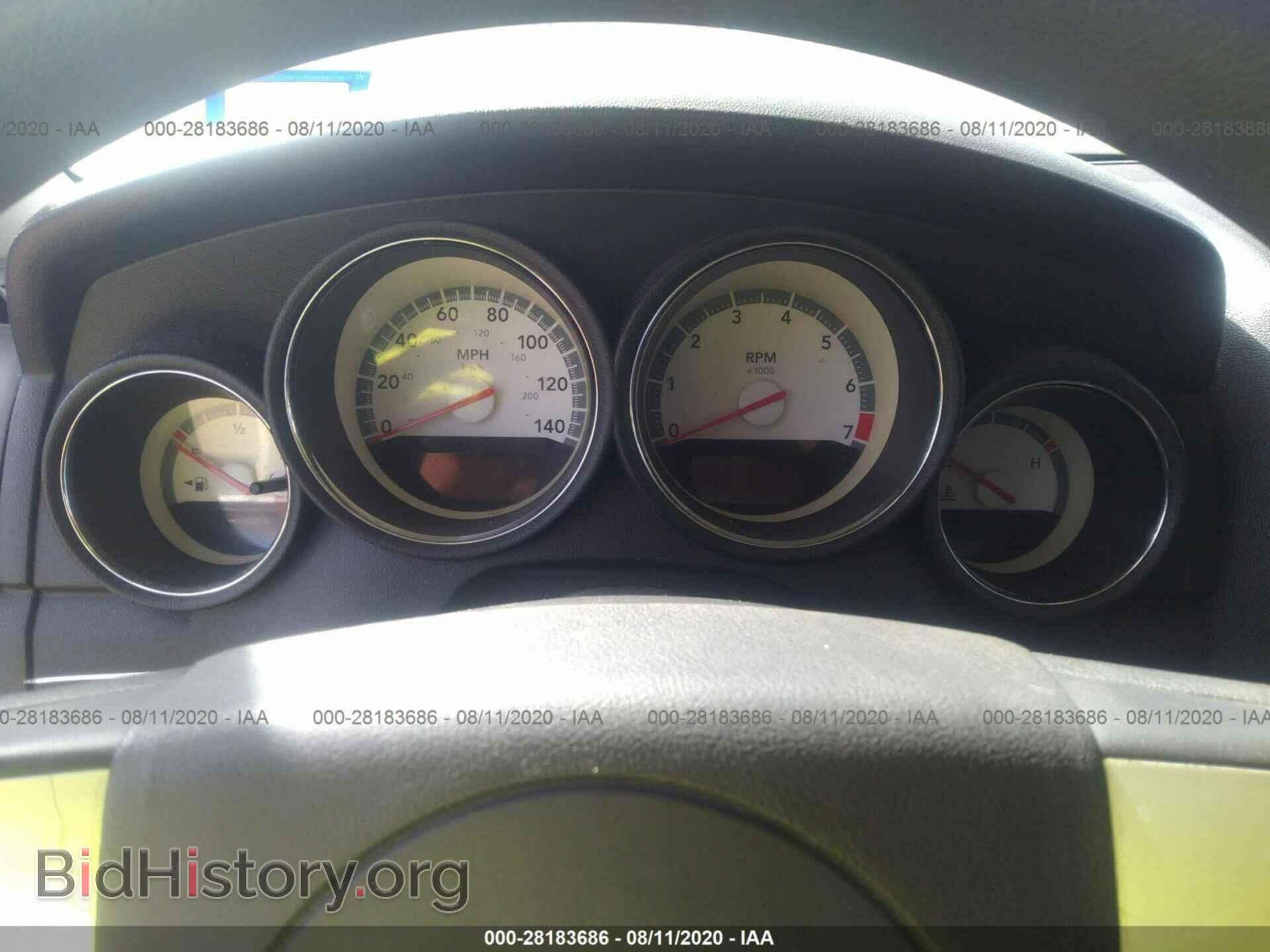 2010 DODGE CHARGER - VIN: 2B3CA9CV2AH304306 - Фото 7