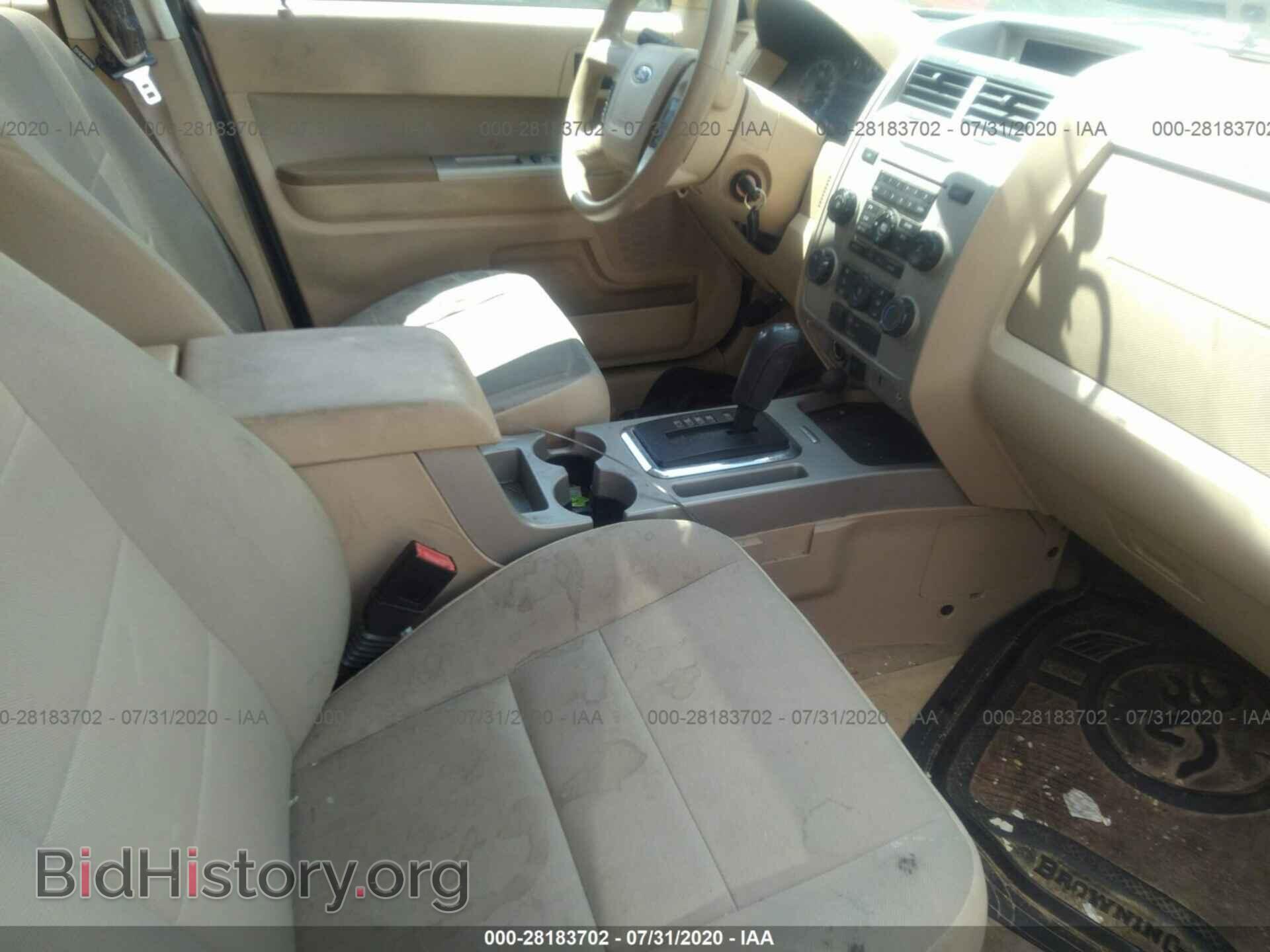2011 FORD ESCAPE - VIN: 1FMCU9D74BKB61497 - Photo 5