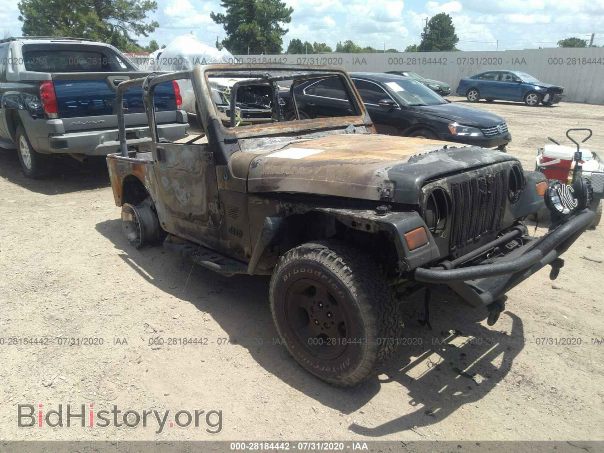 Фотография 1J4FA59S73P319328 - JEEP WRANGLER 2003