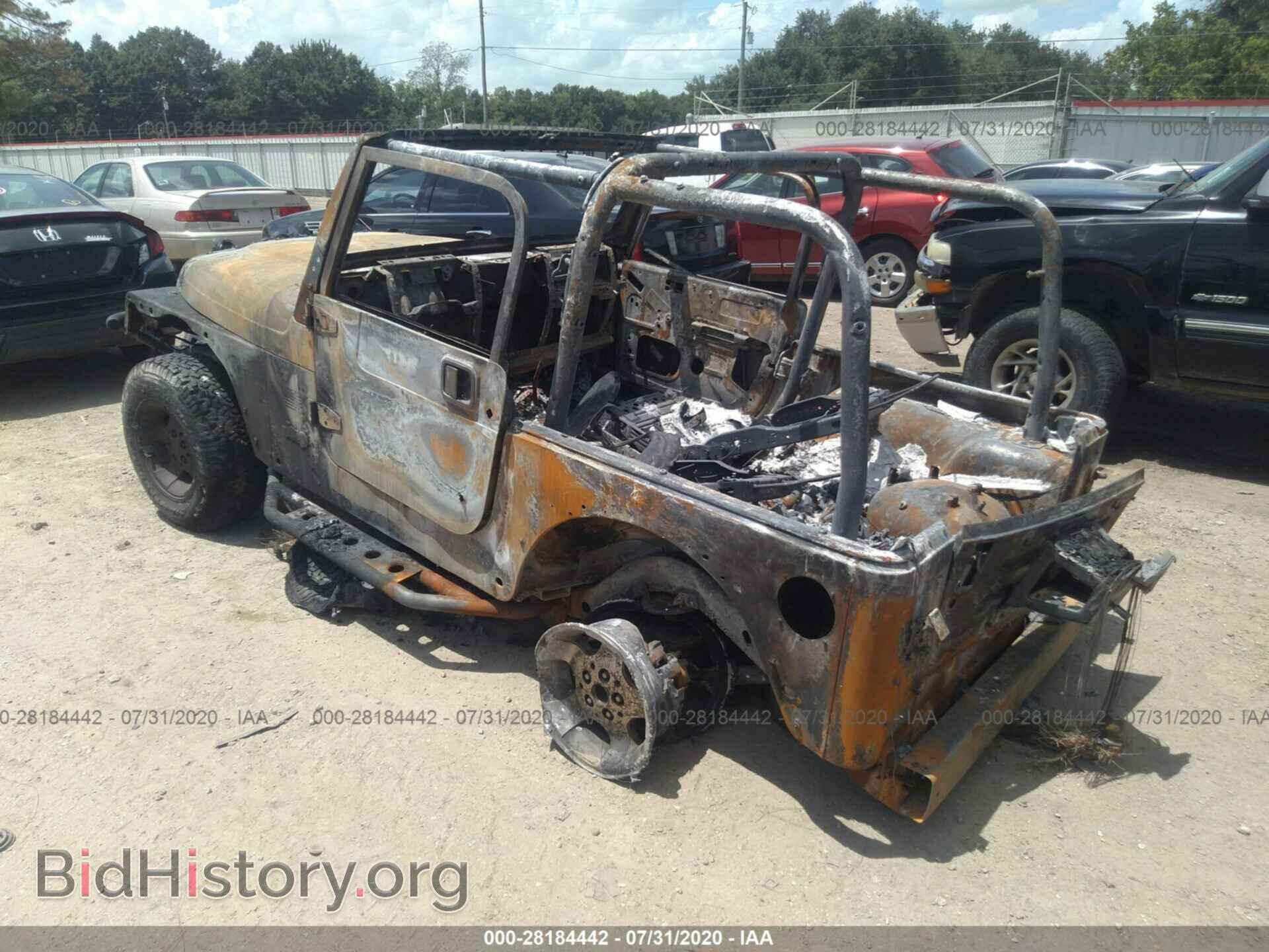 2003 JEEP WRANGLER - VIN: 1J4FA59S73P319328 - Photo 3