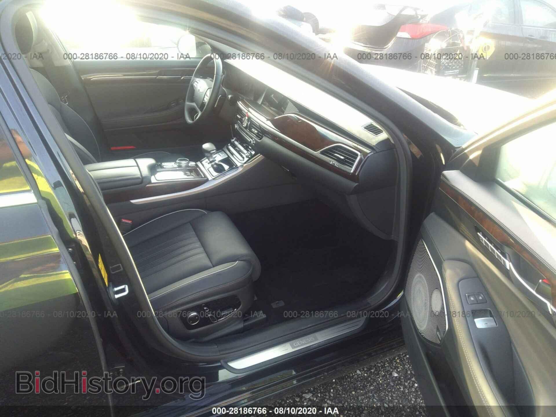 2019 GENESIS G90 - VIN: KMTF34JA3KU056642 - Фото 5