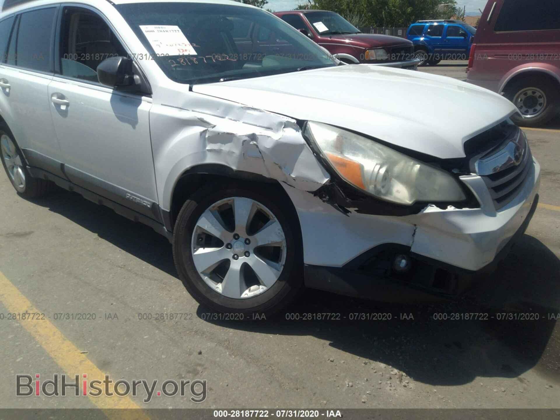 2011 SUBARU OUTBACK - VIN: 4S4BRBBC2B3343424 - Photo 6