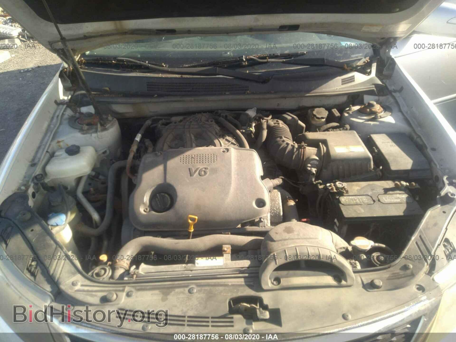 2009 KIA OPTIMA - VIN: KNAGE224795330923 - Фото 10