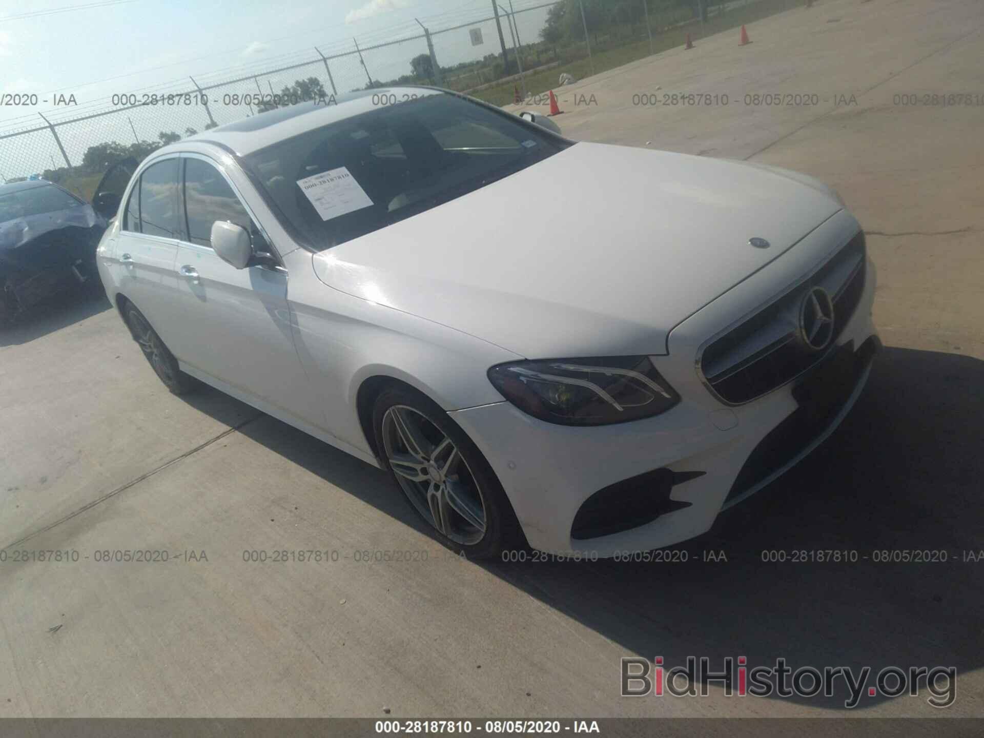 Photo WDDZF4JB4HA104841 - MERCEDES-BENZ E-CLASS 2017