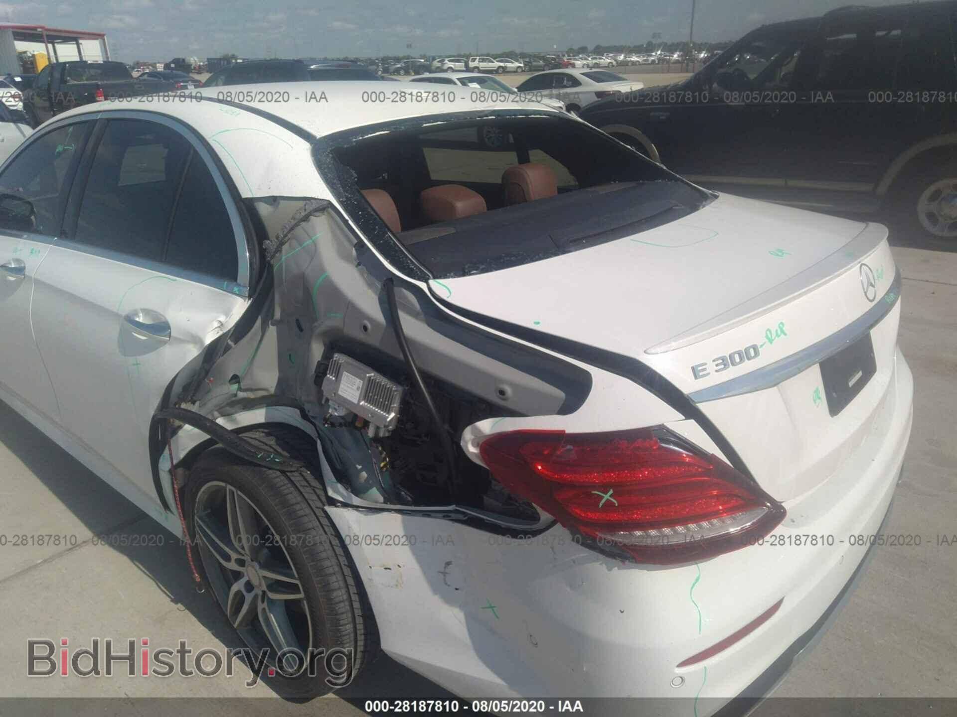 2017 MERCEDES-BENZ E-CLASS - VIN: WDDZF4JB4HA104841 - Фото 6
